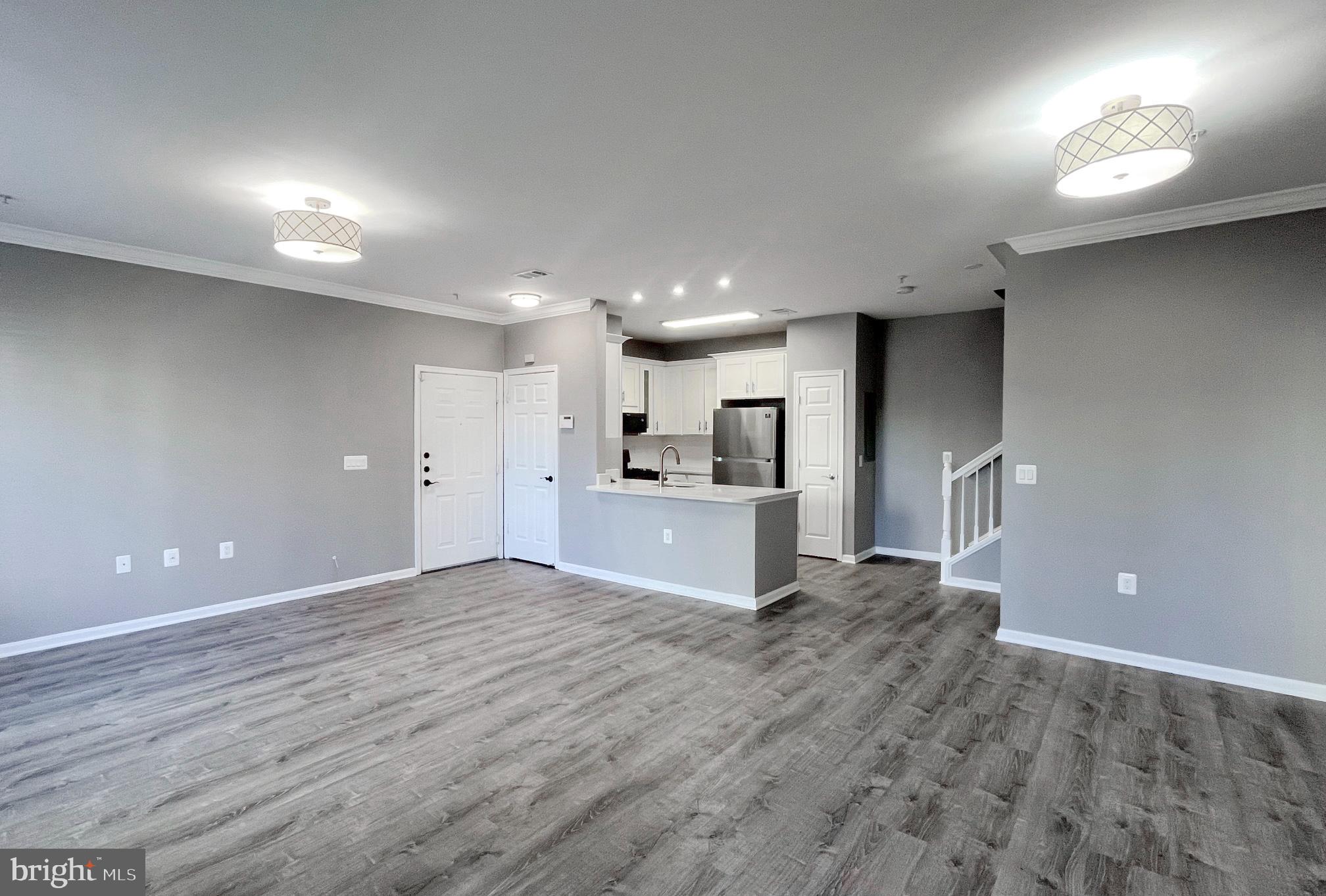 FAIRFAX RIDGE CONDOS - Residential