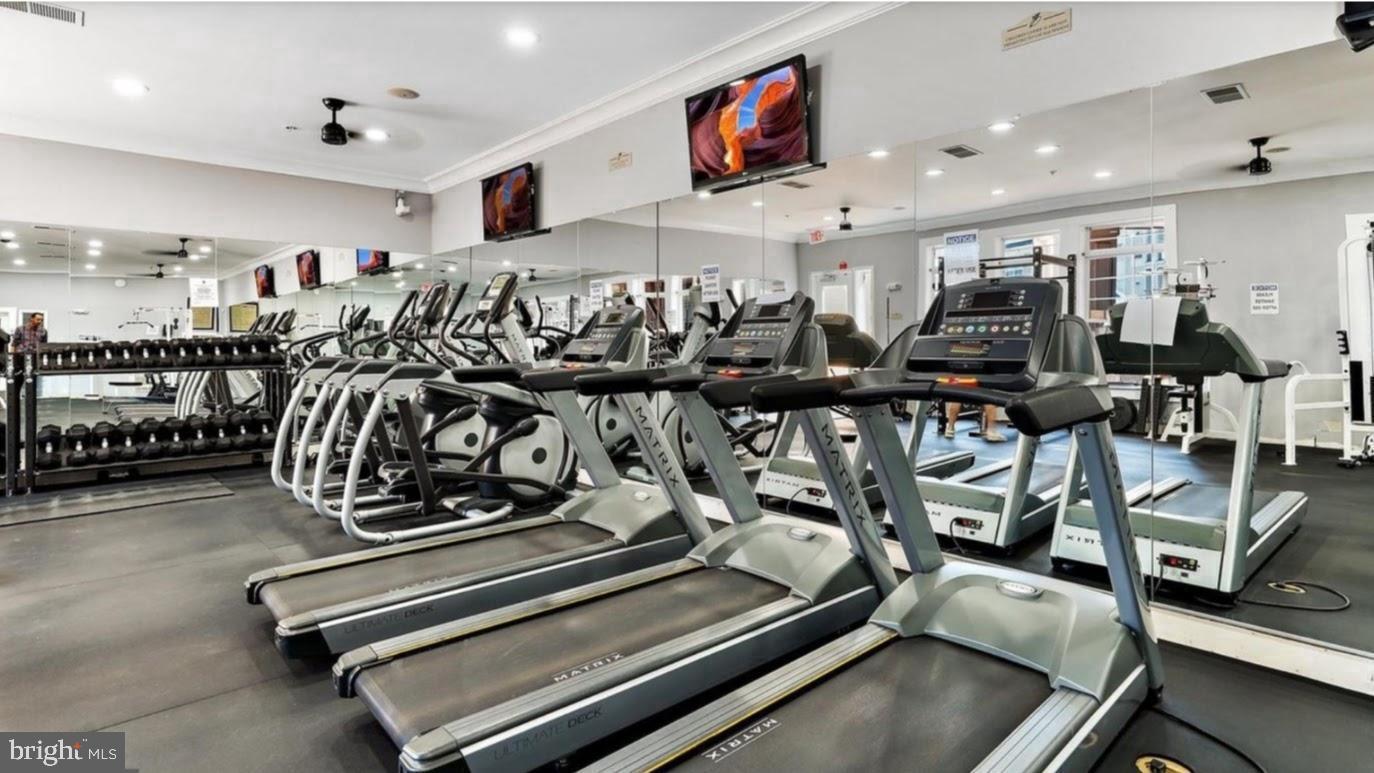 FAIRFAX RIDGE CONDOS - Residential