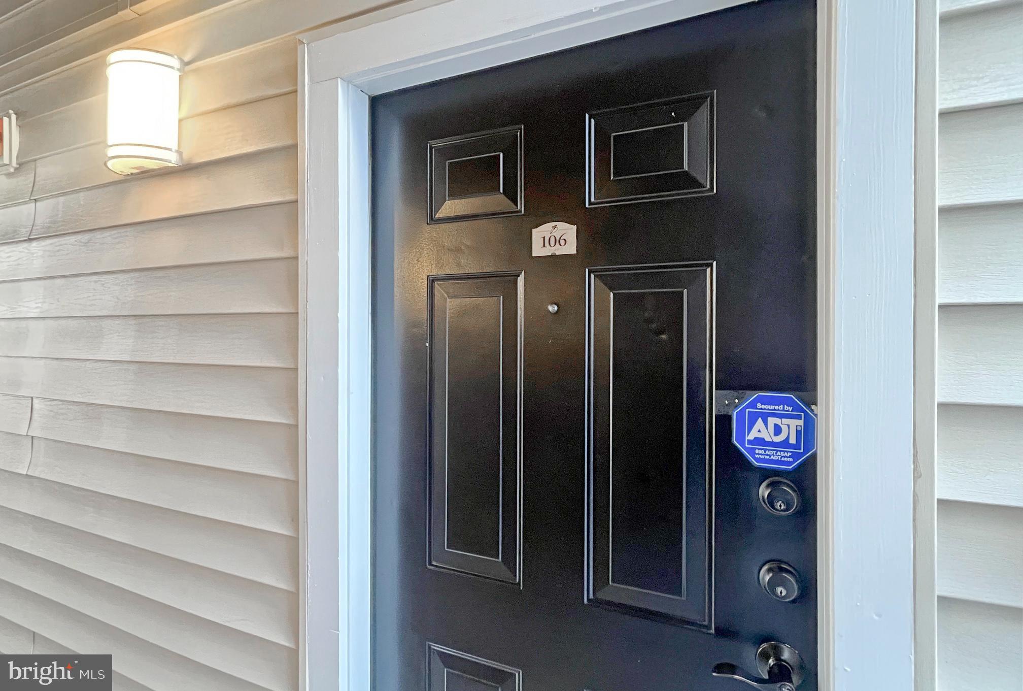 FAIRFAX RIDGE CONDOS - Residential