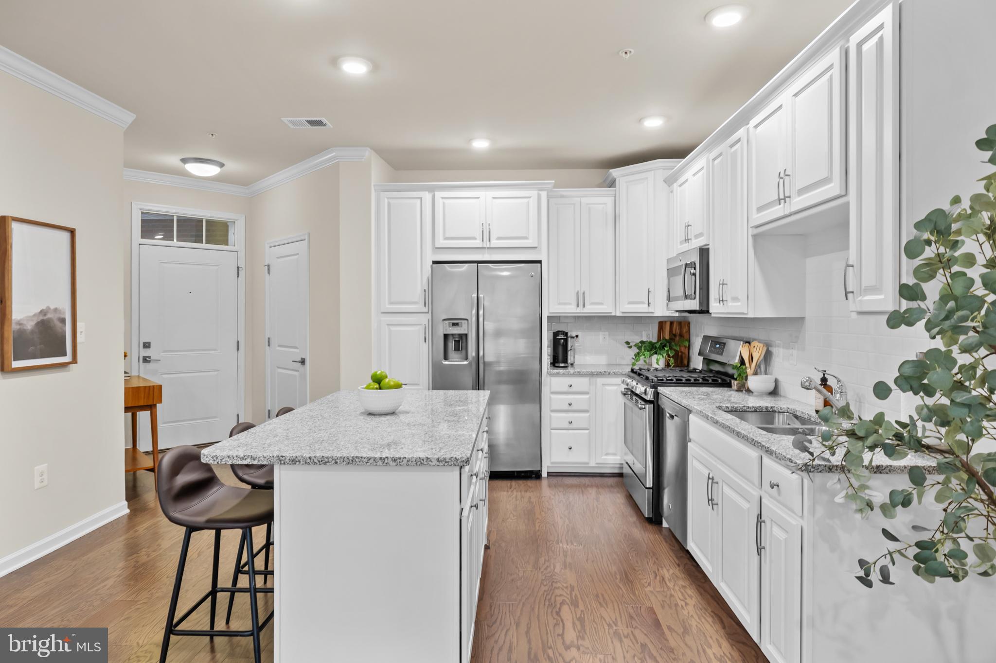 23271 SOUTHDOWN MANOR TERRACE 108