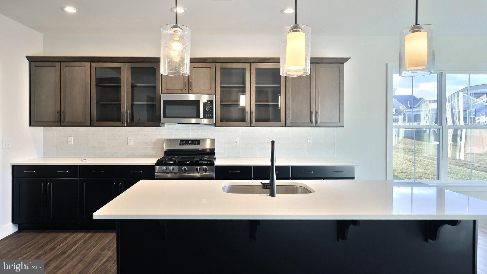 WINDING CREEK - Residential