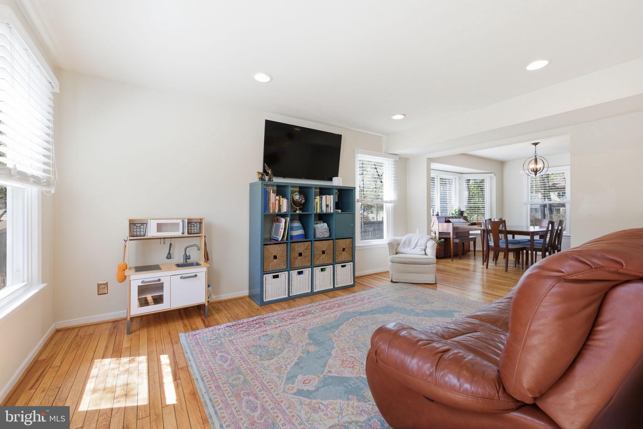 EASTERN VIEW - Residential