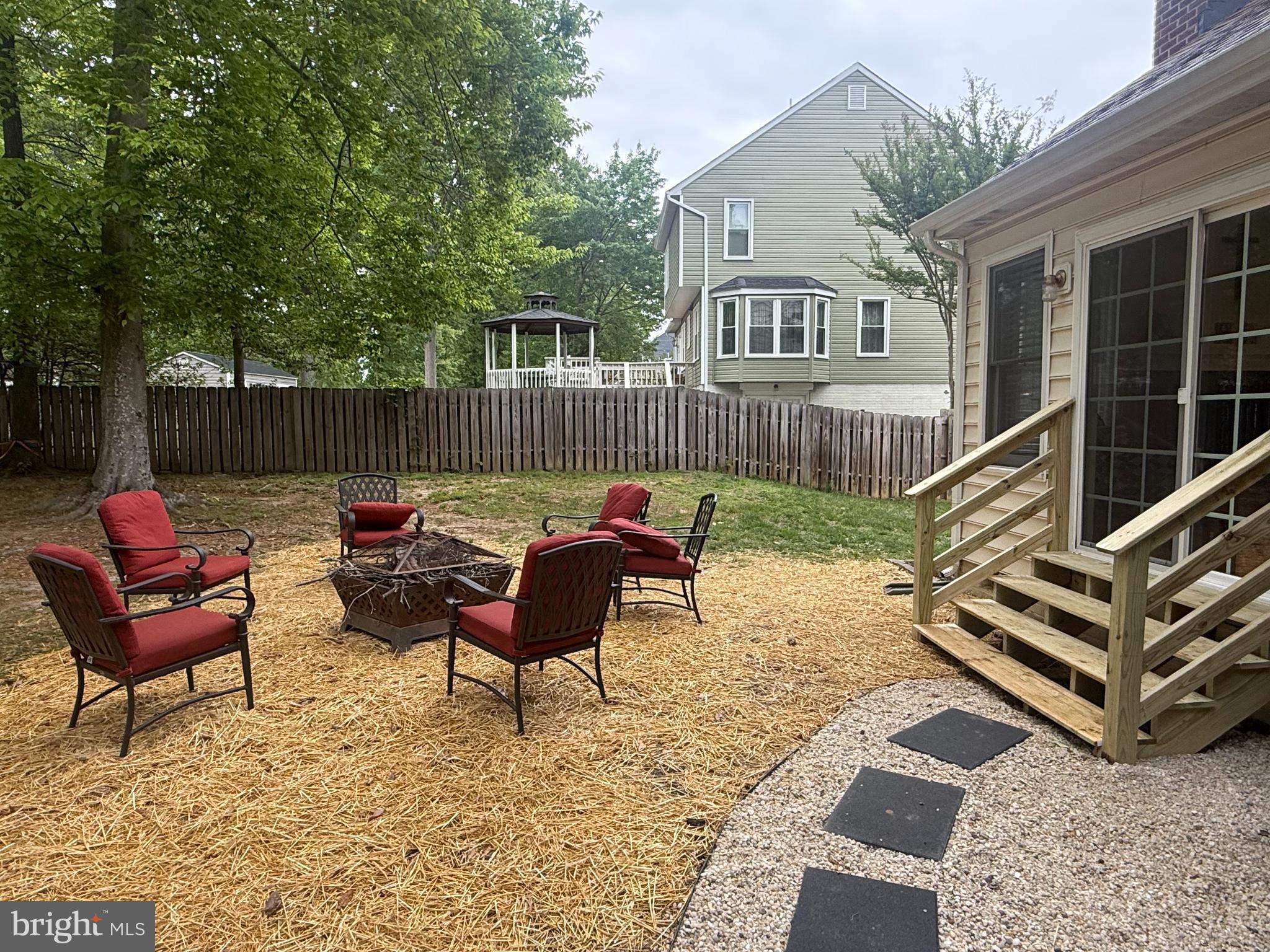EASTERN VIEW - Residential
