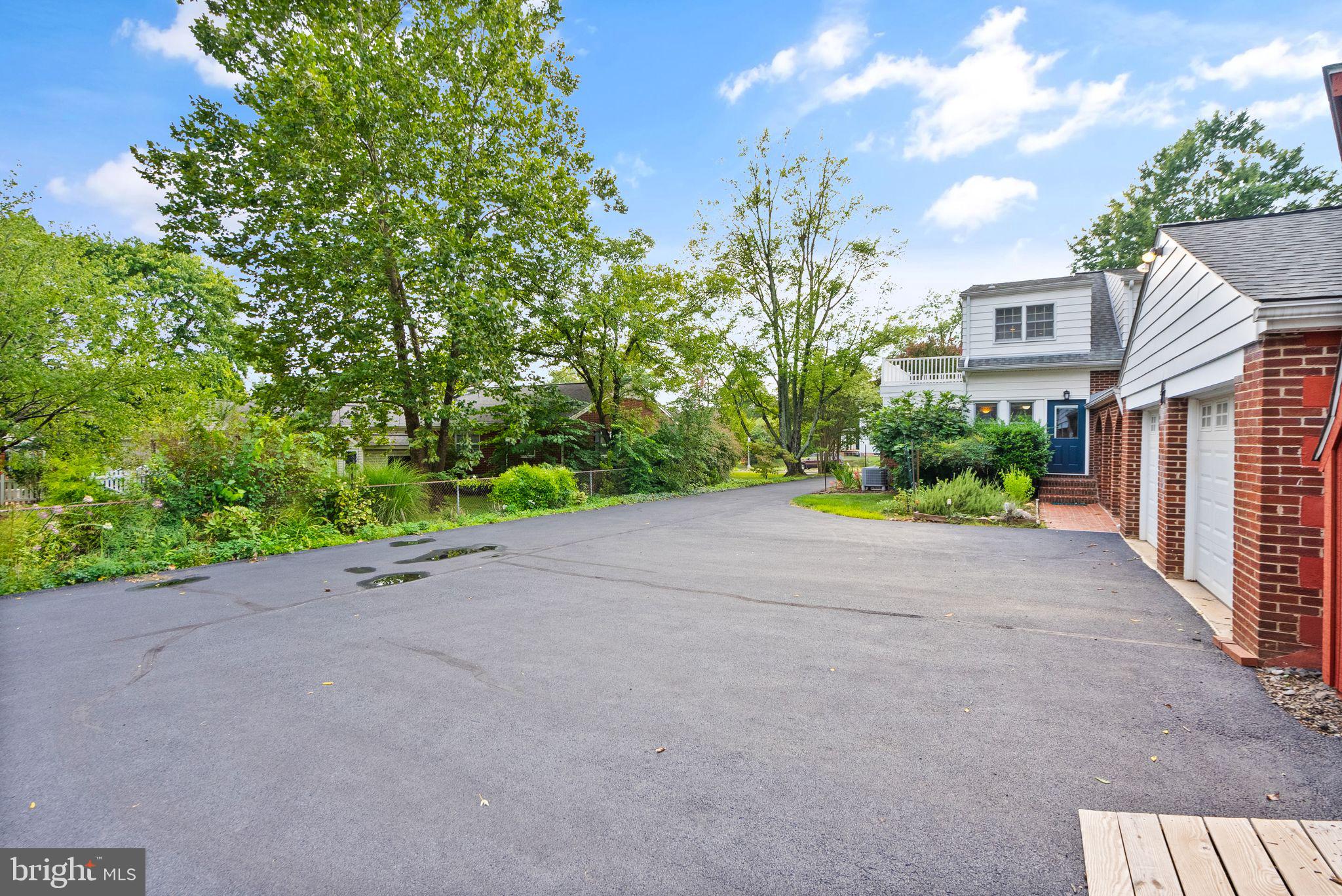 NORTHWEST - Residential