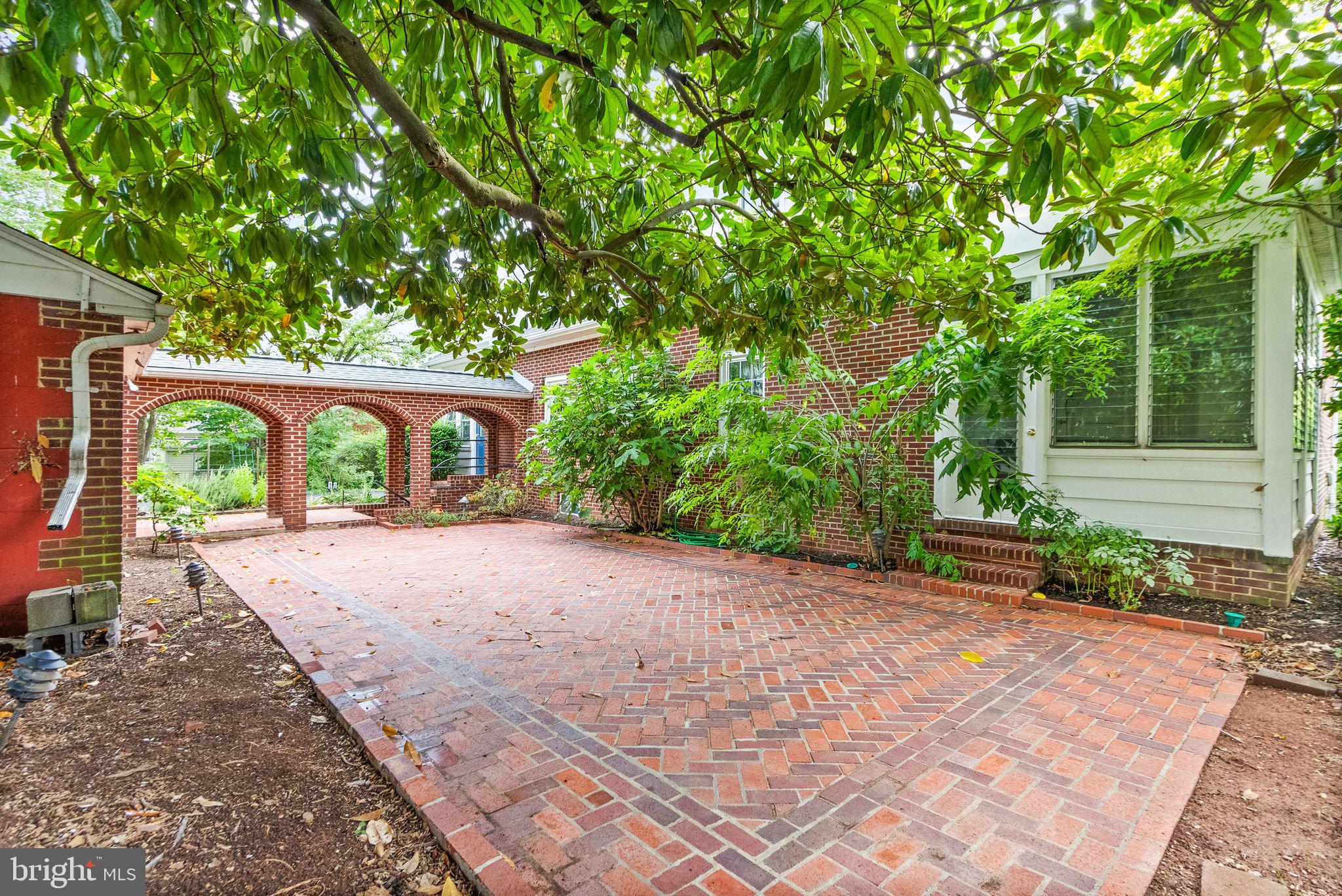 NORTHWEST - Residential