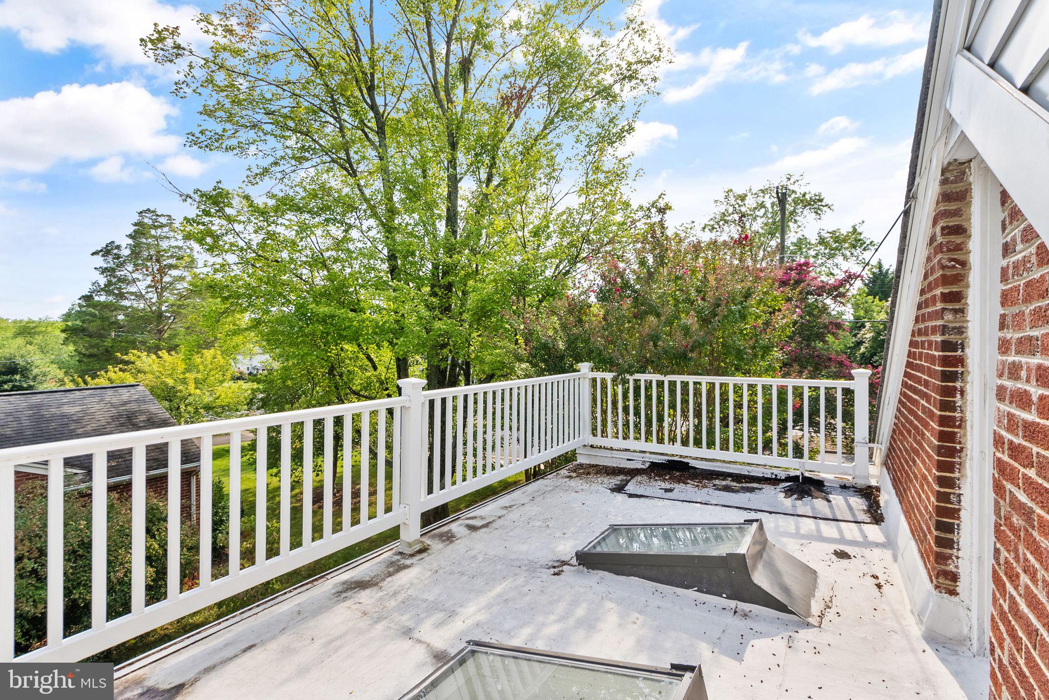 NORTHWEST - Residential