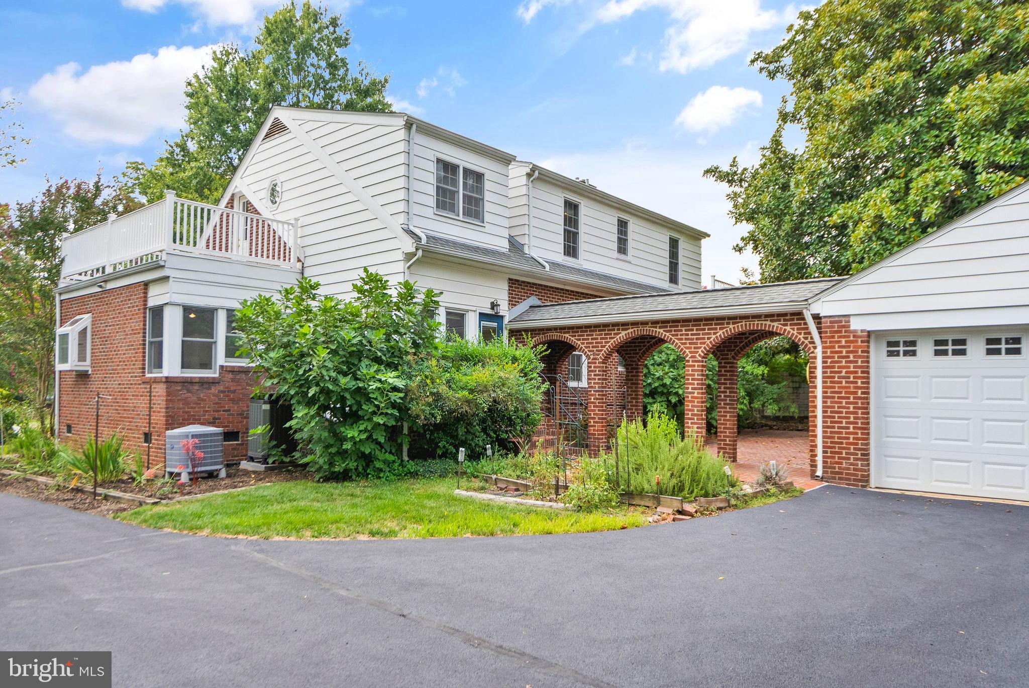 NORTHWEST - Residential