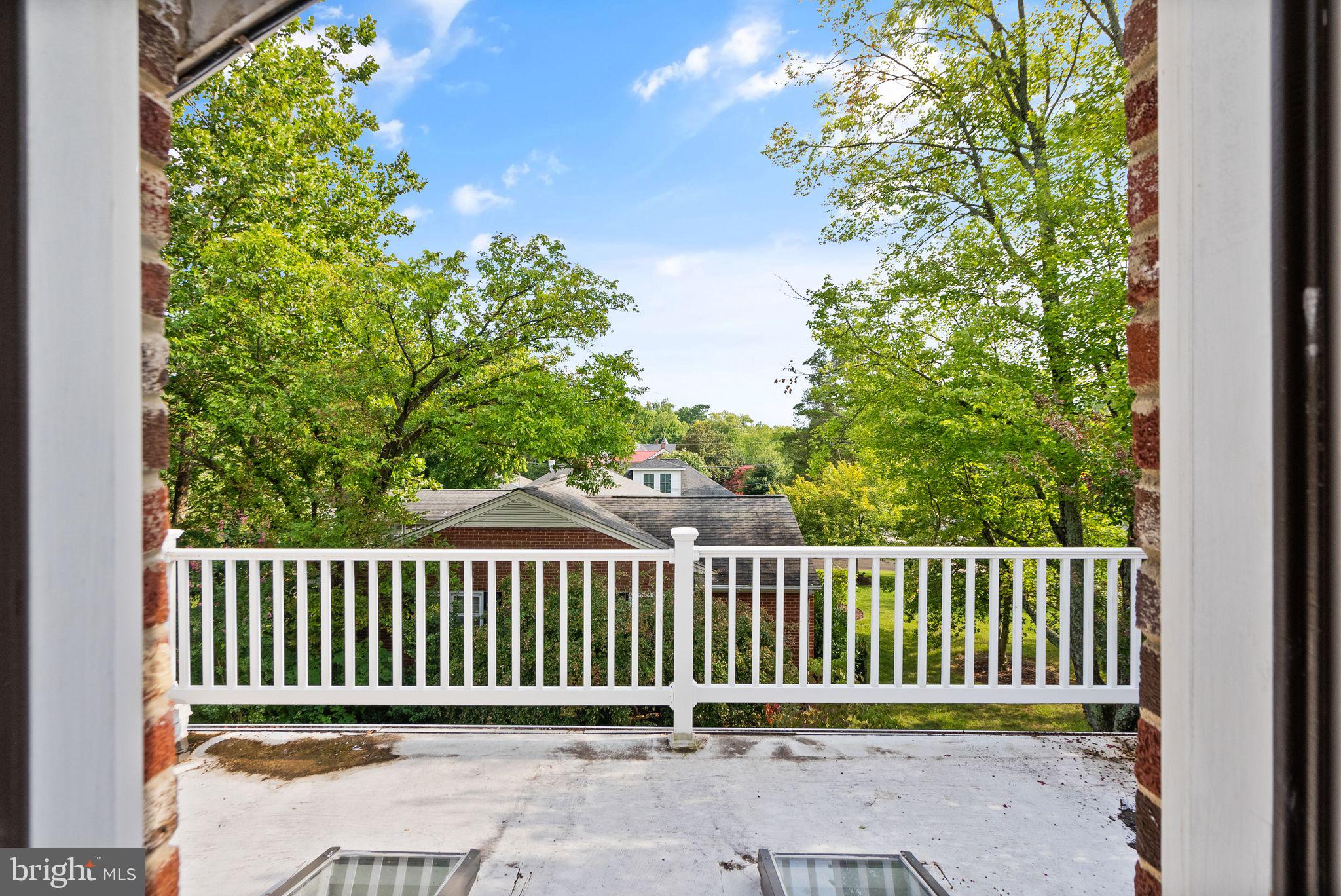 NORTHWEST - Residential