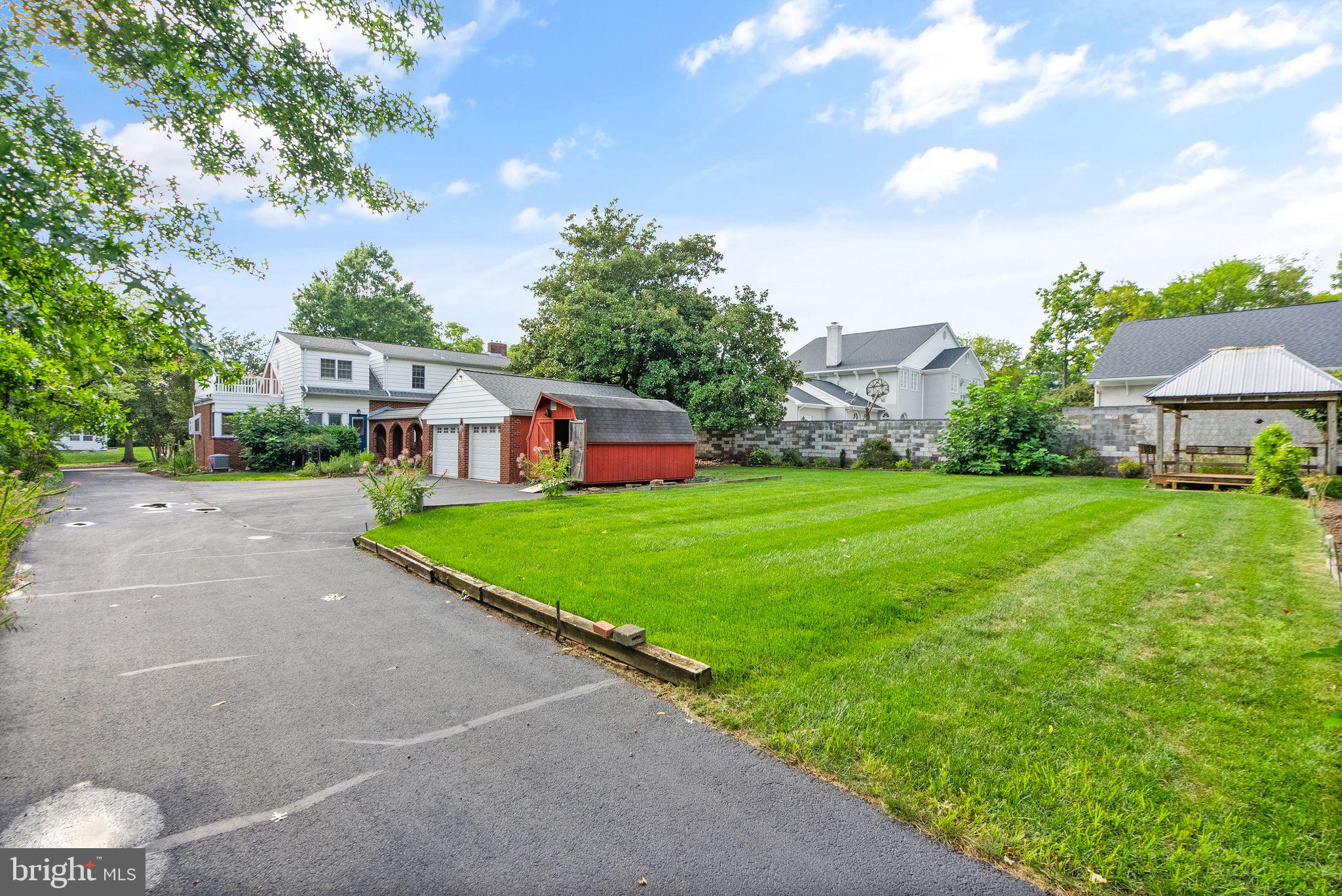 NORTHWEST - Residential