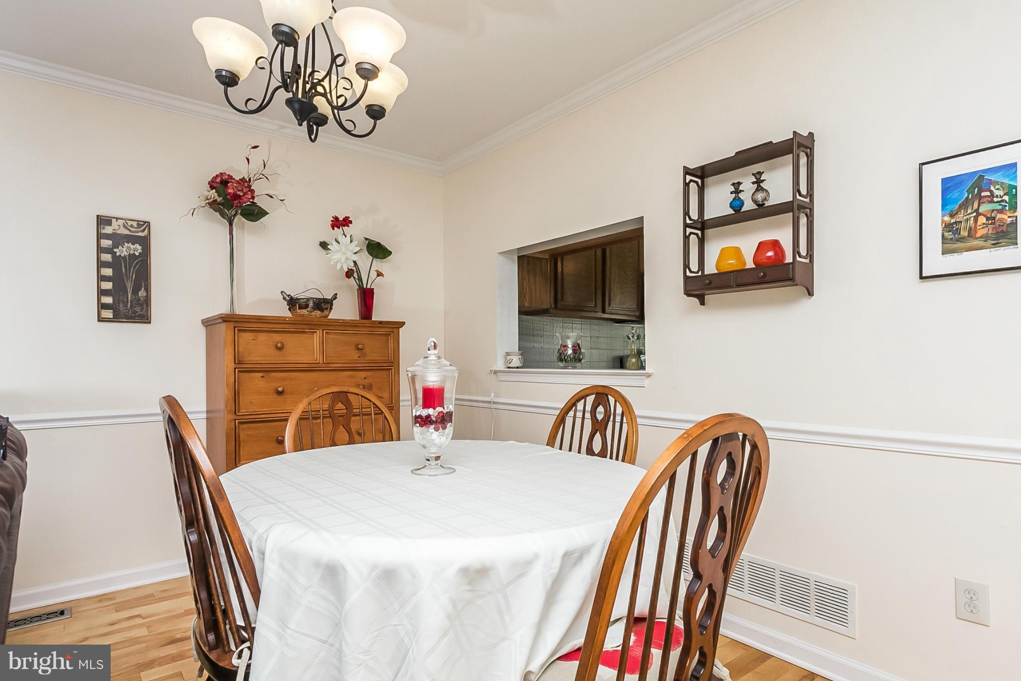 CROMWELL STATION - Residential