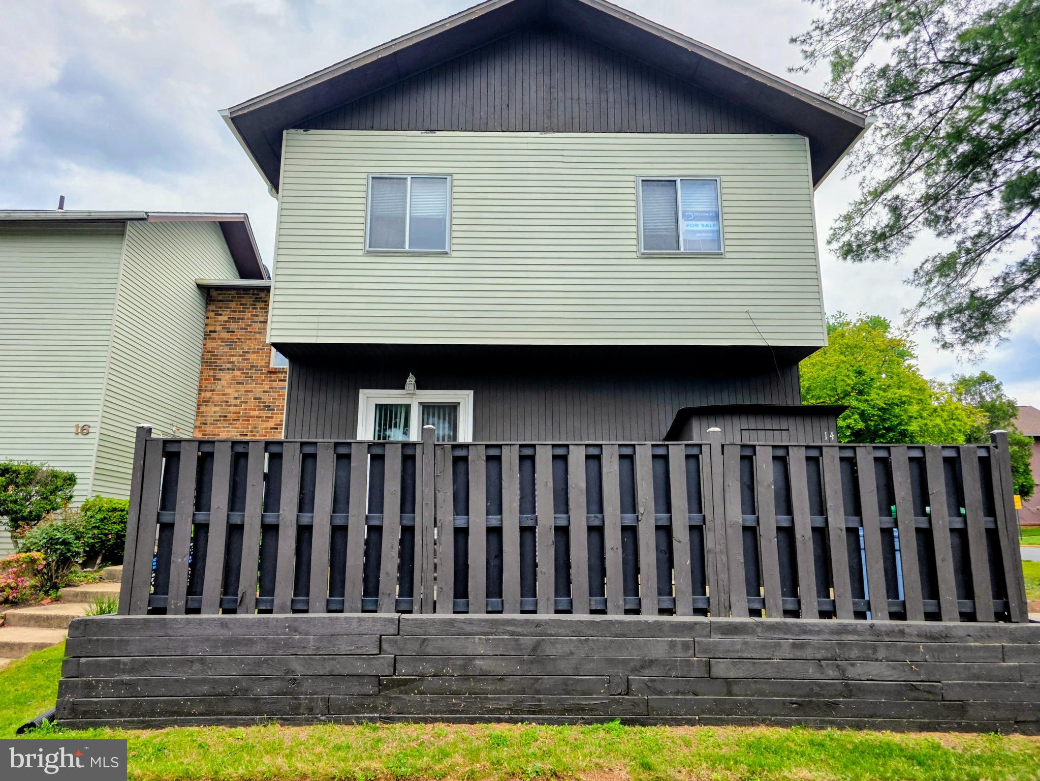 NEWPORT ESTATES - Residential