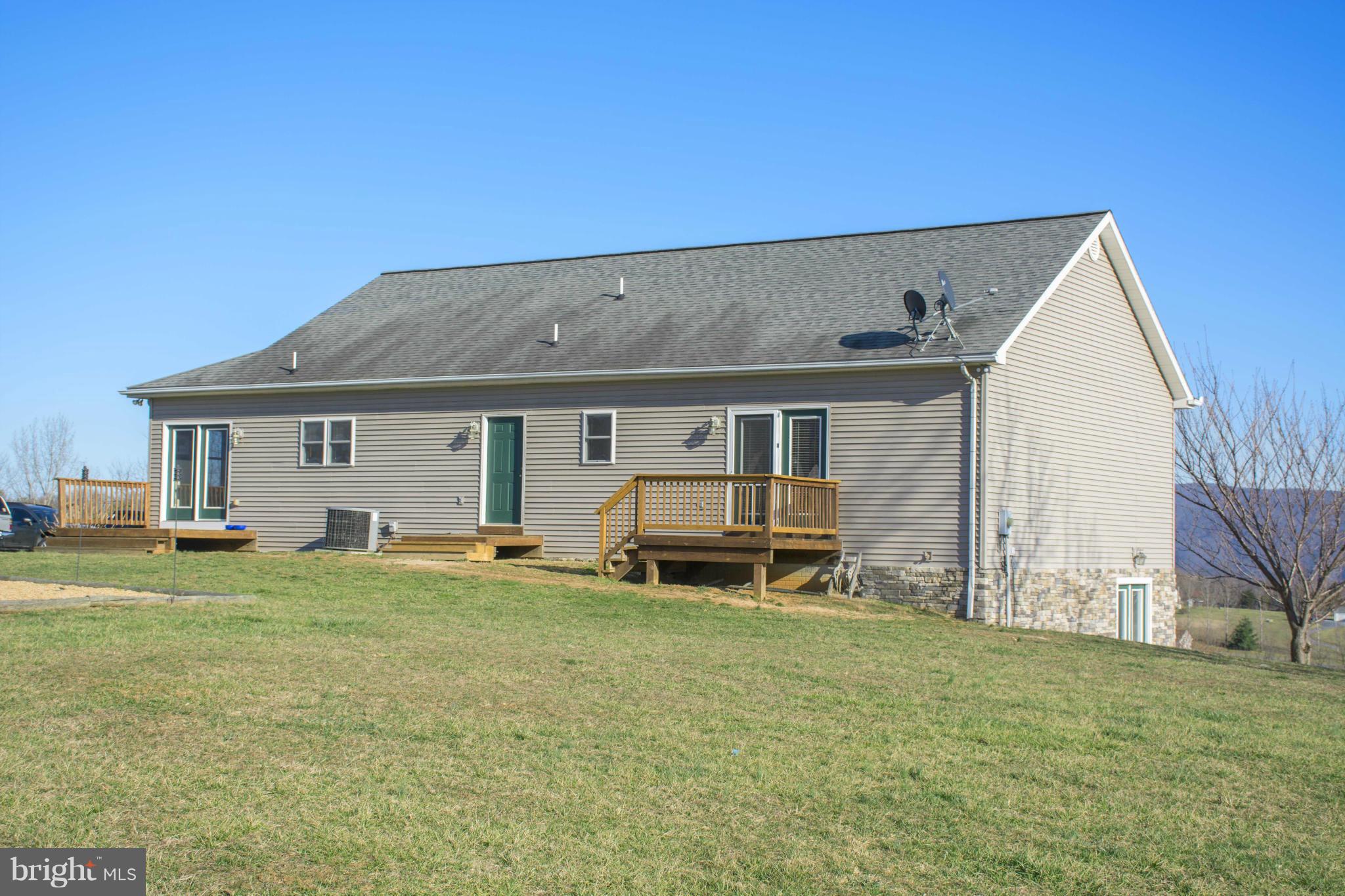 MANOR HILL ESTATES - Residential