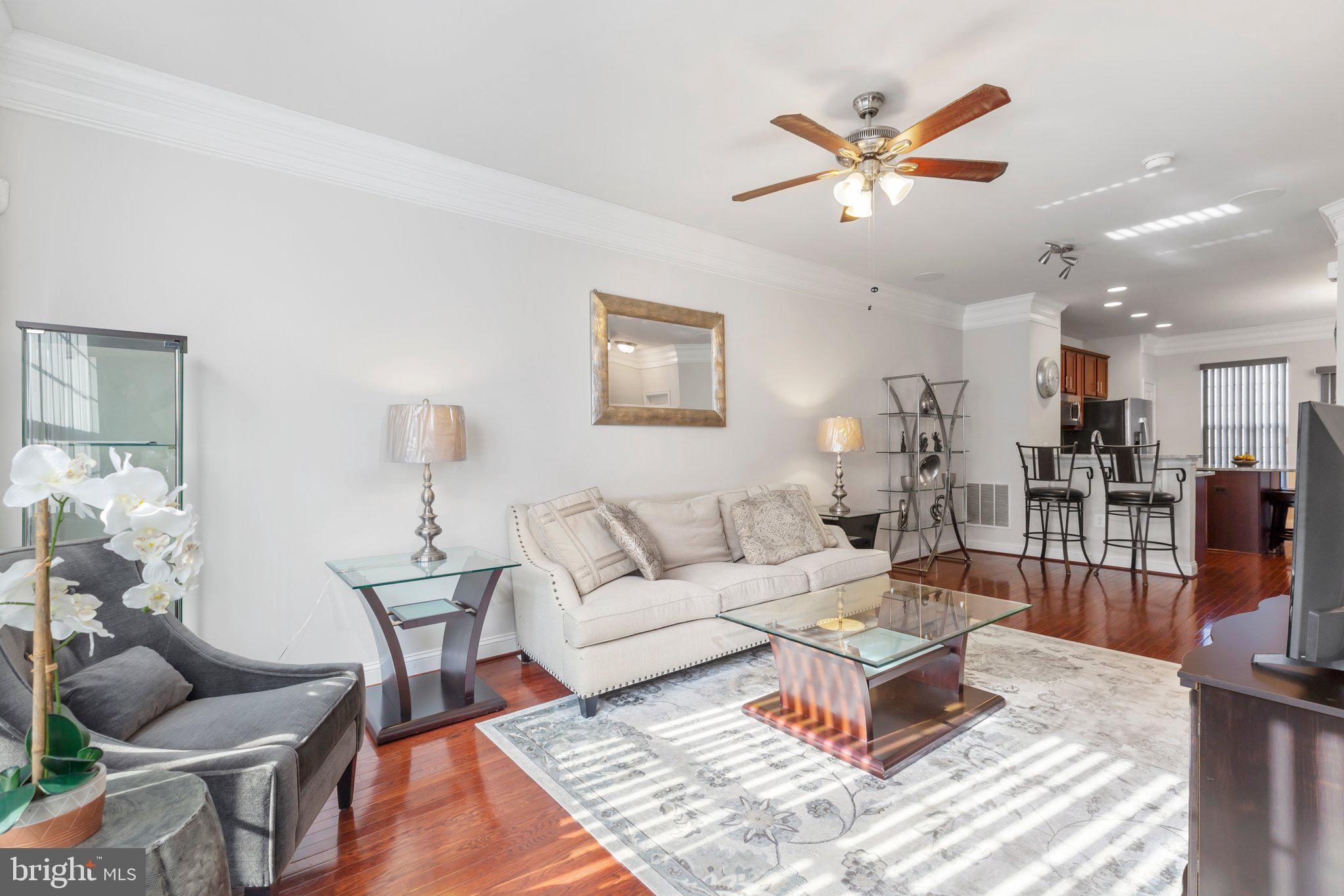 TRIANGLE HIGHLANDS CONDO - Residential