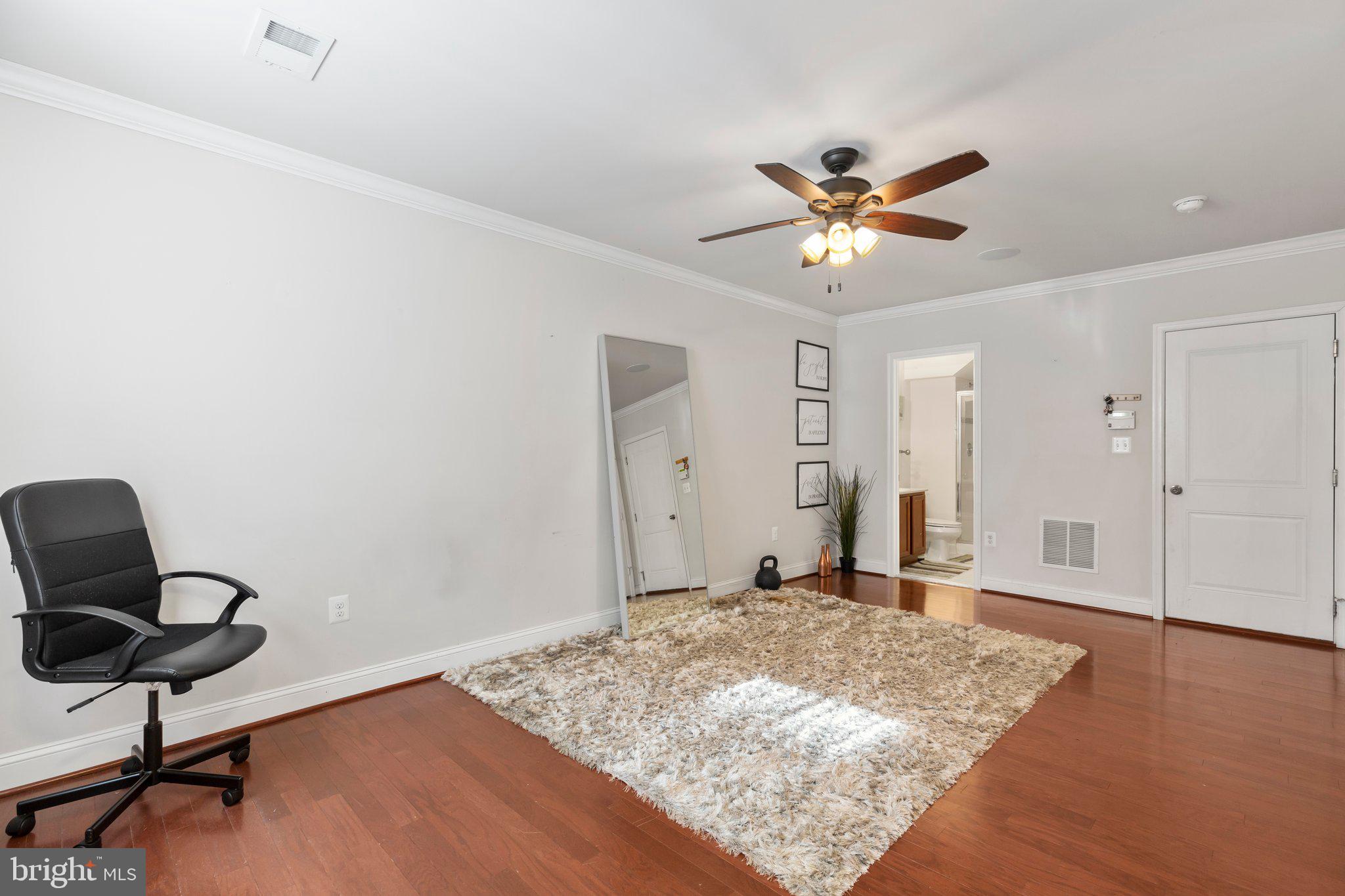 TRIANGLE HIGHLANDS CONDO - Residential