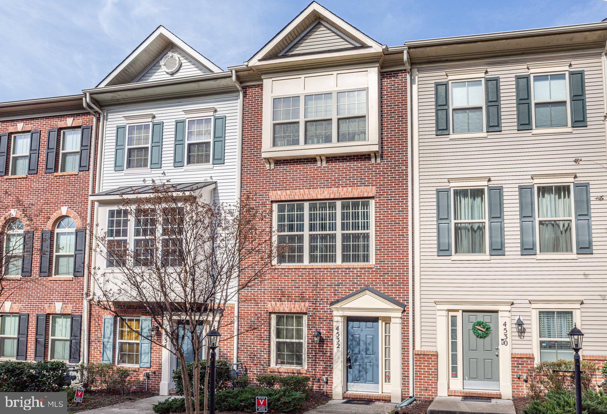 TRIANGLE HIGHLANDS CONDO - Residential
