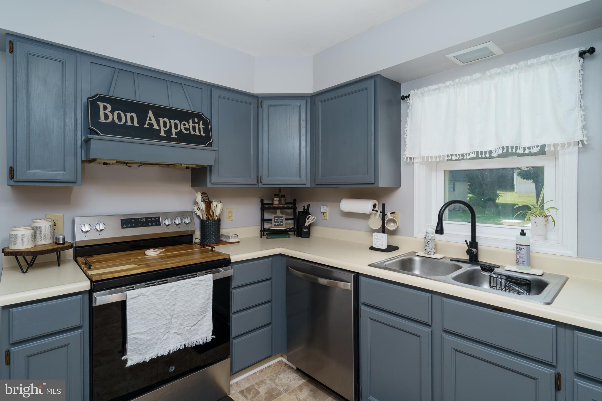 SYLVAN GROVE - Residential