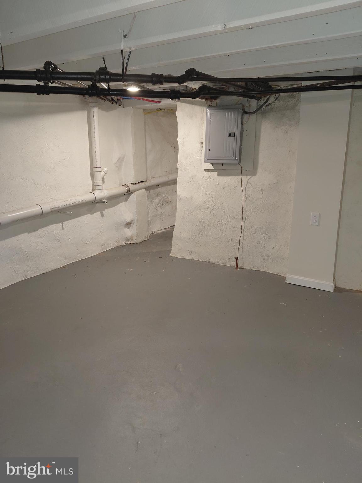 GERMANTOWN (EAST) - Residential