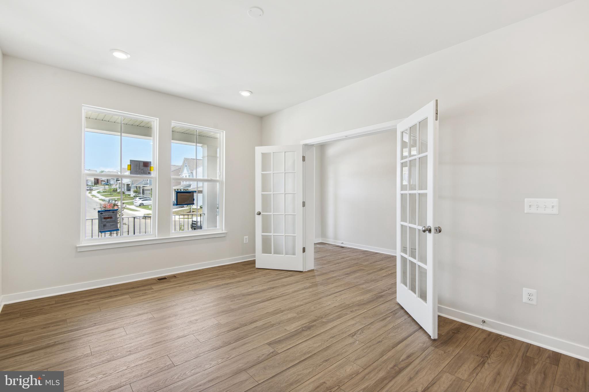 CLEVENGER CORNER VILLAGE - Residential