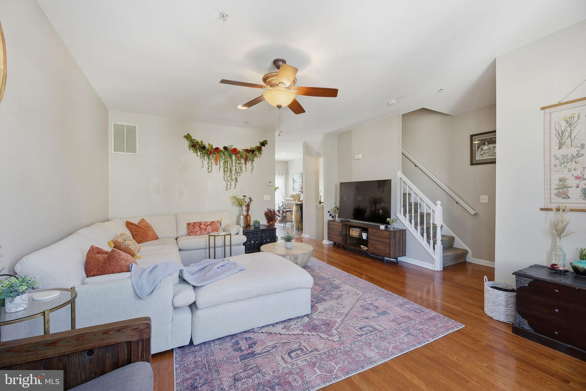 BEVERLY HILLS - Residential