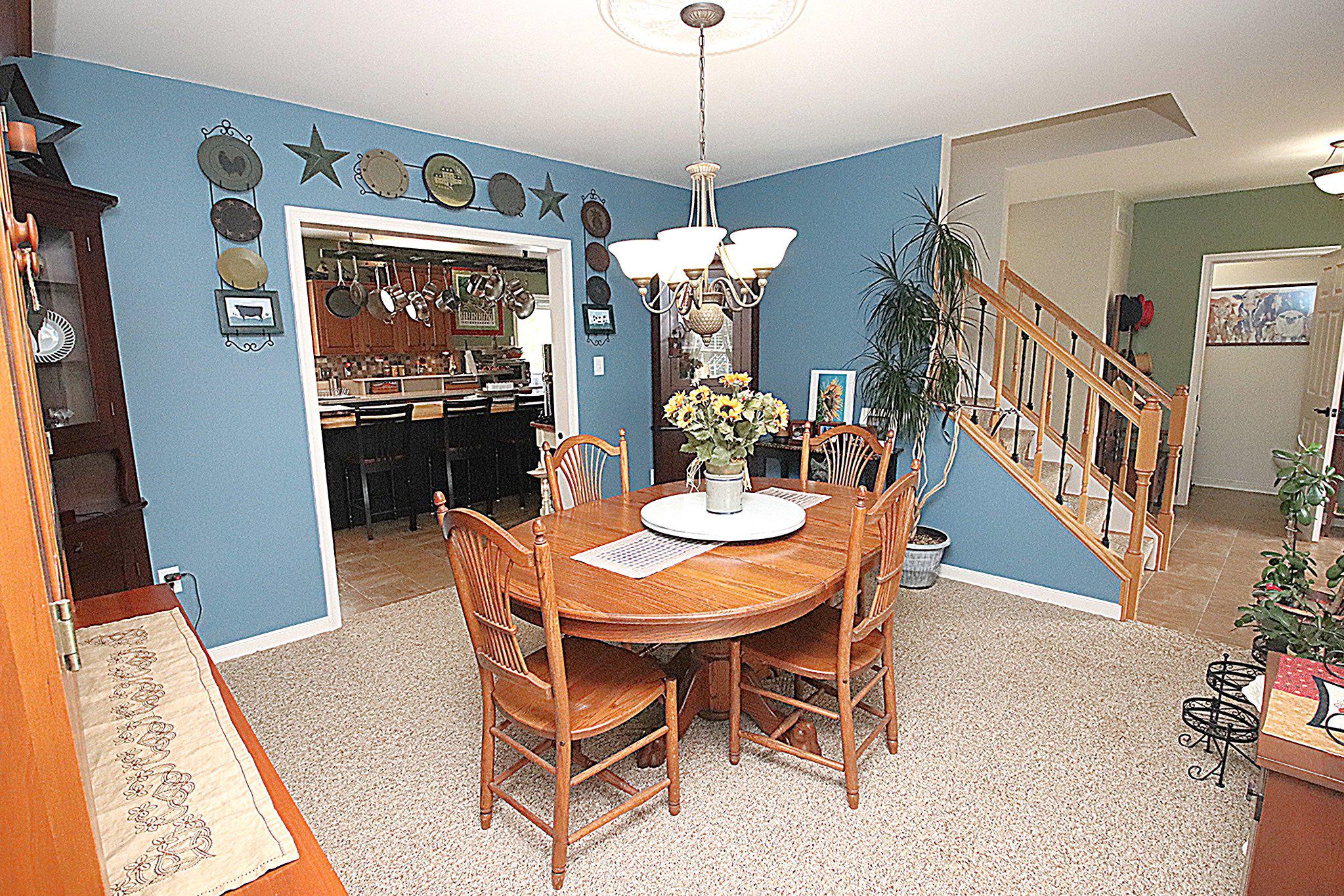 MAUGANS MEADOWS - Residential