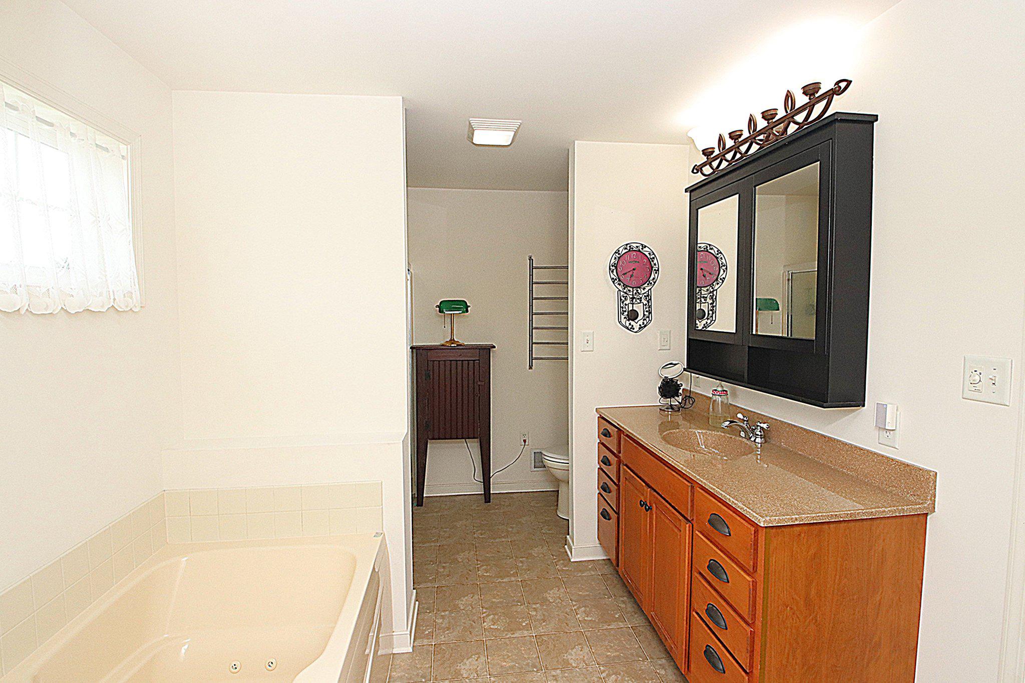 MAUGANS MEADOWS - Residential