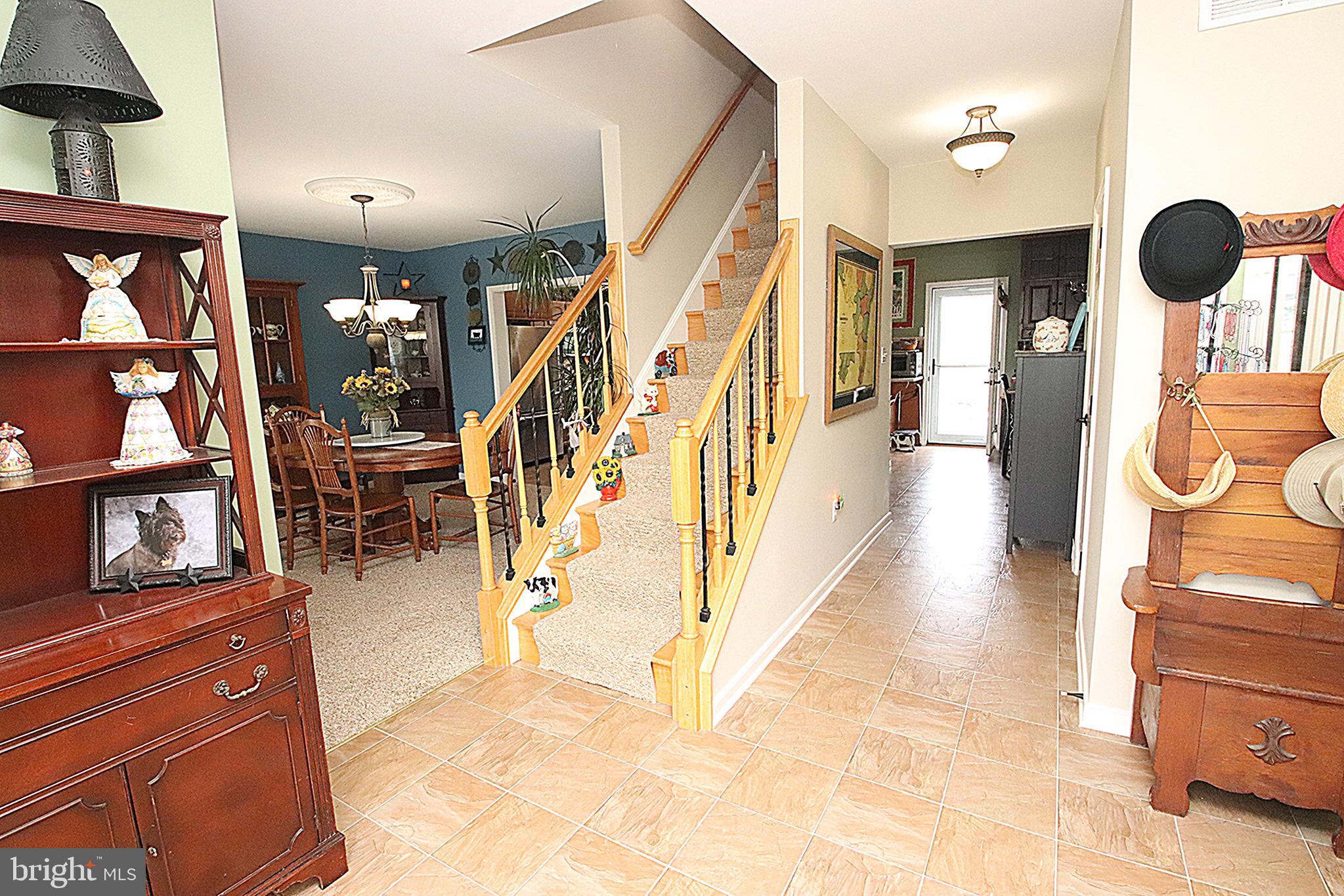 MAUGANS MEADOWS - Residential