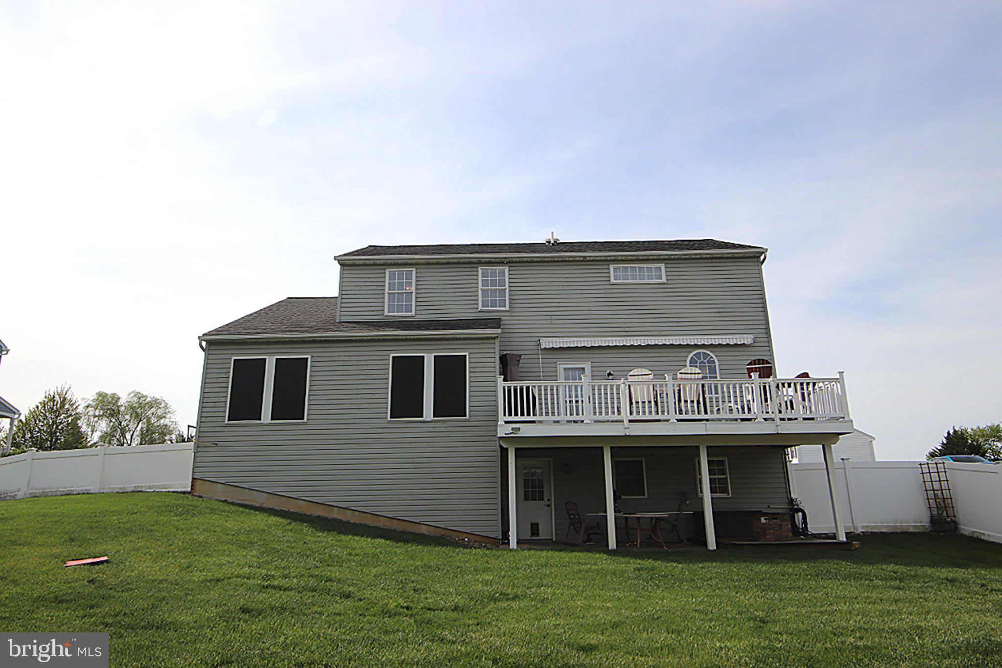 MAUGANS MEADOWS - Residential