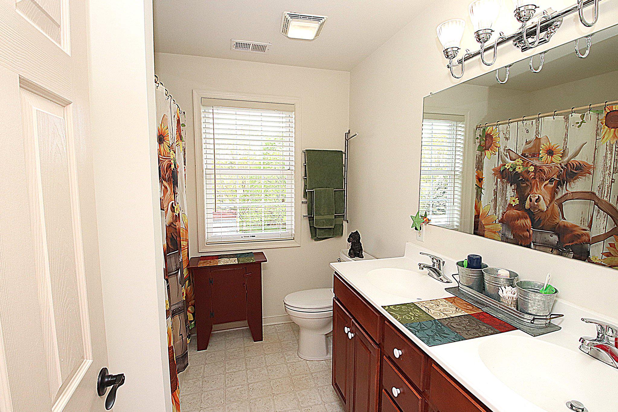 MAUGANS MEADOWS - Residential