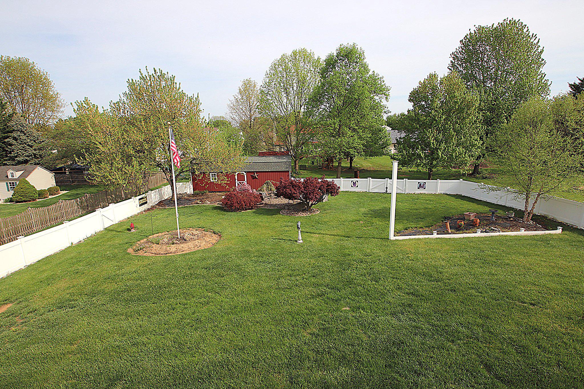 MAUGANS MEADOWS - Residential