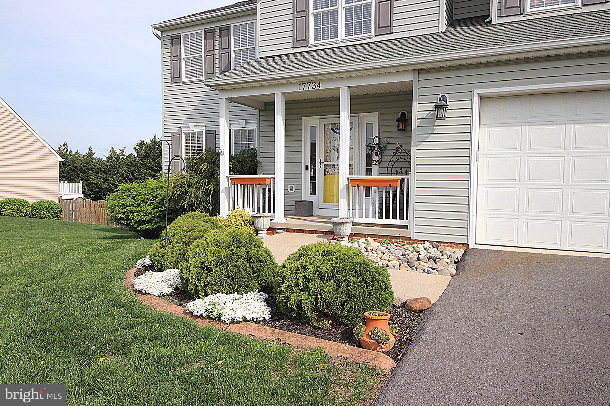 MAUGANS MEADOWS - Residential