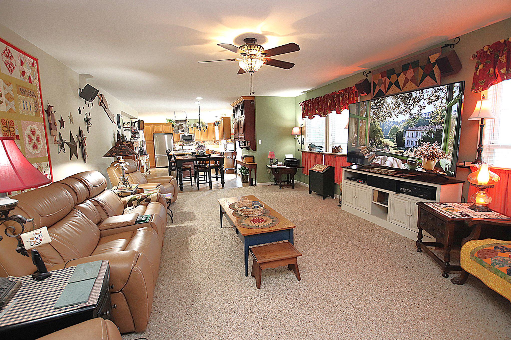 MAUGANS MEADOWS - Residential