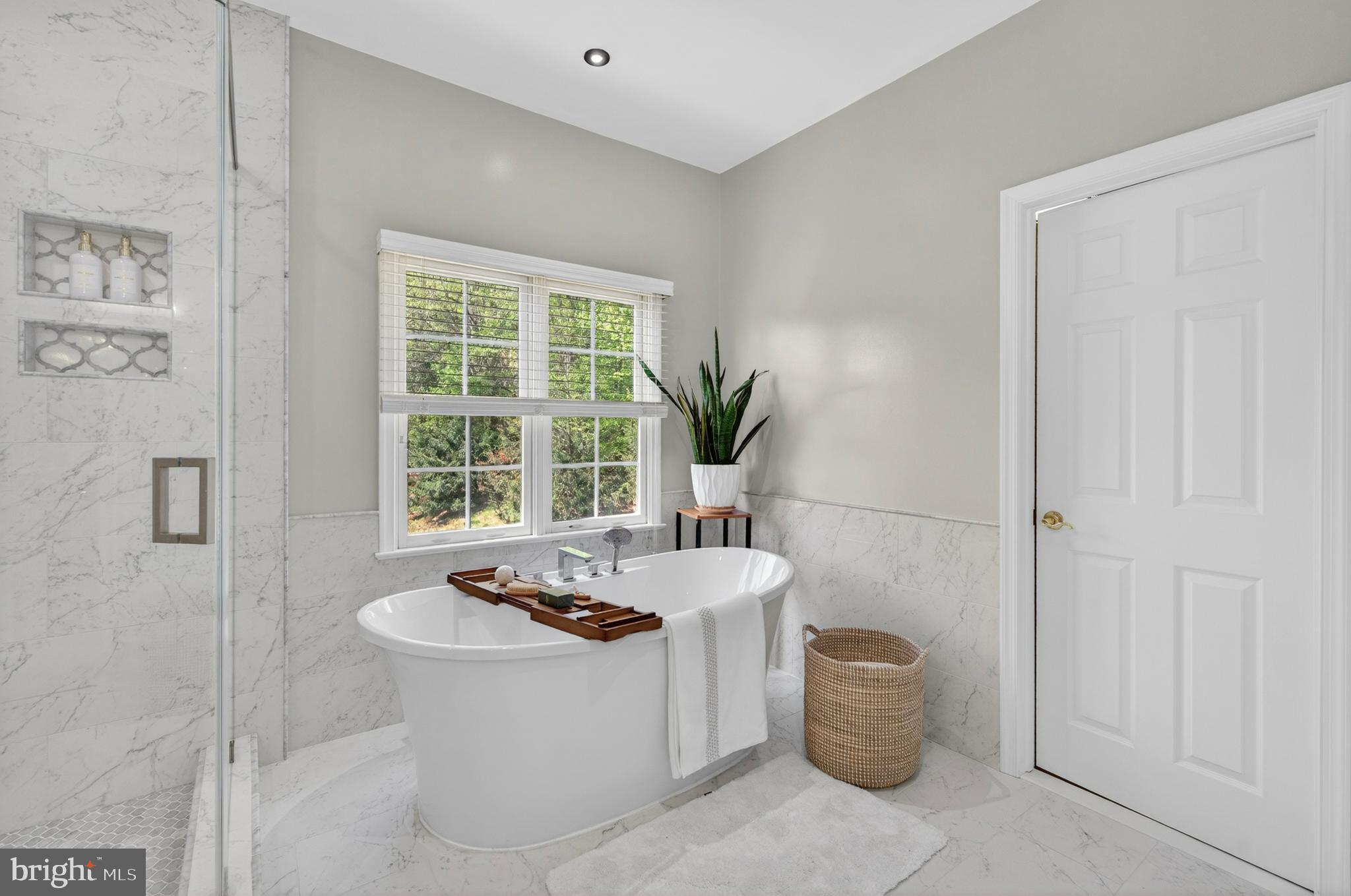 GAMBRILL WOODS - Residential