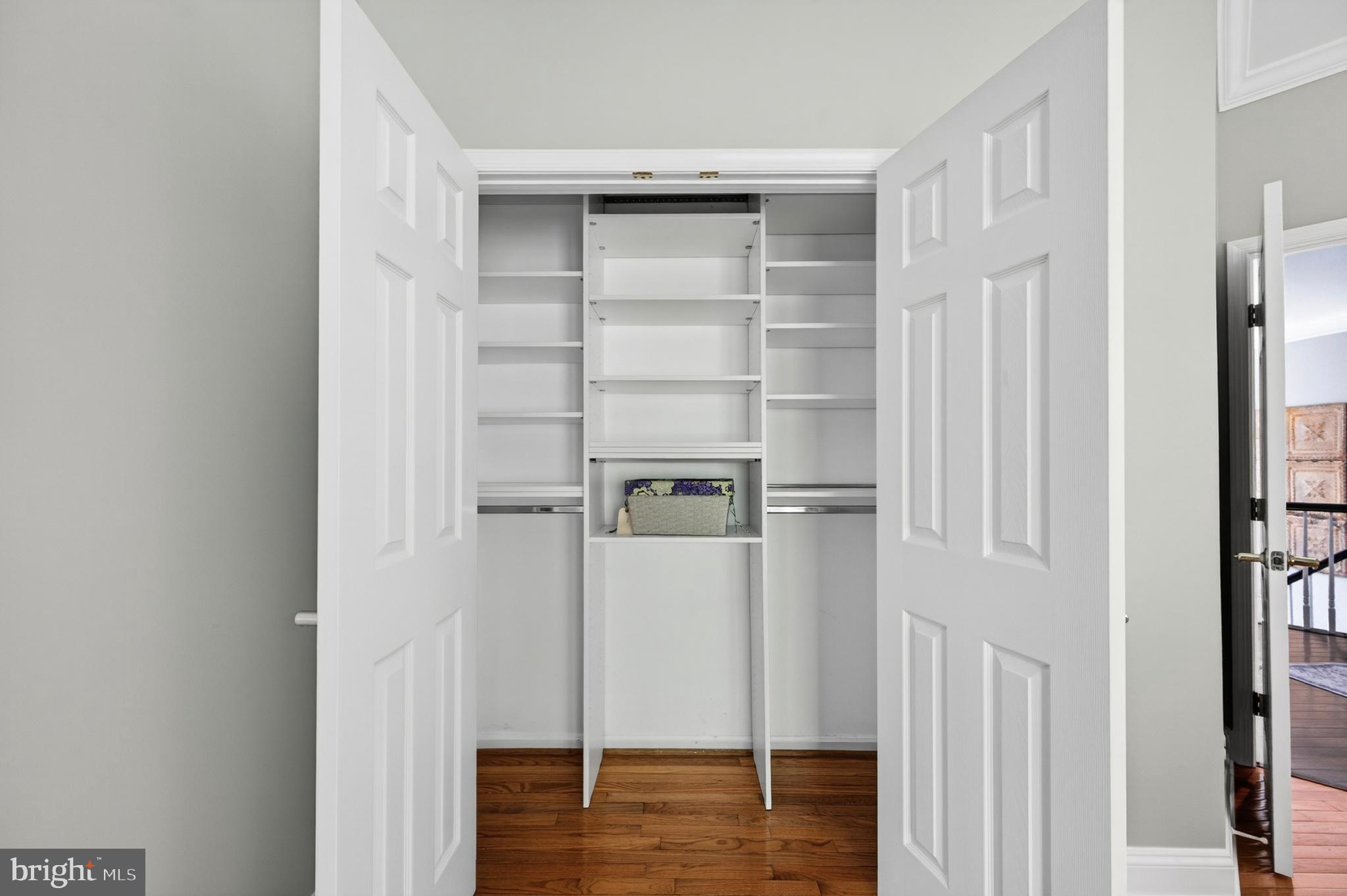 GAMBRILL WOODS - Residential