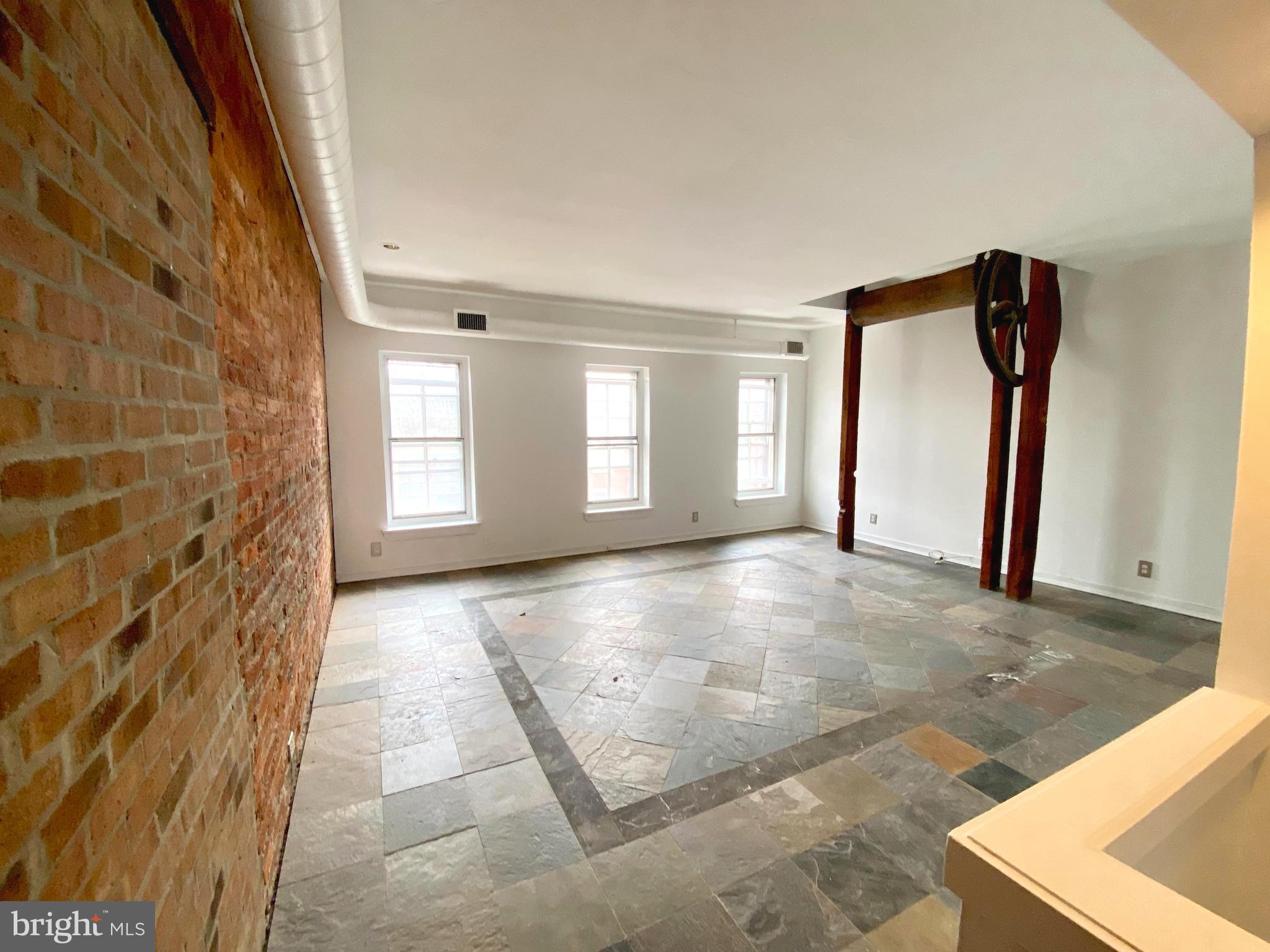 301 RACE STREET 314