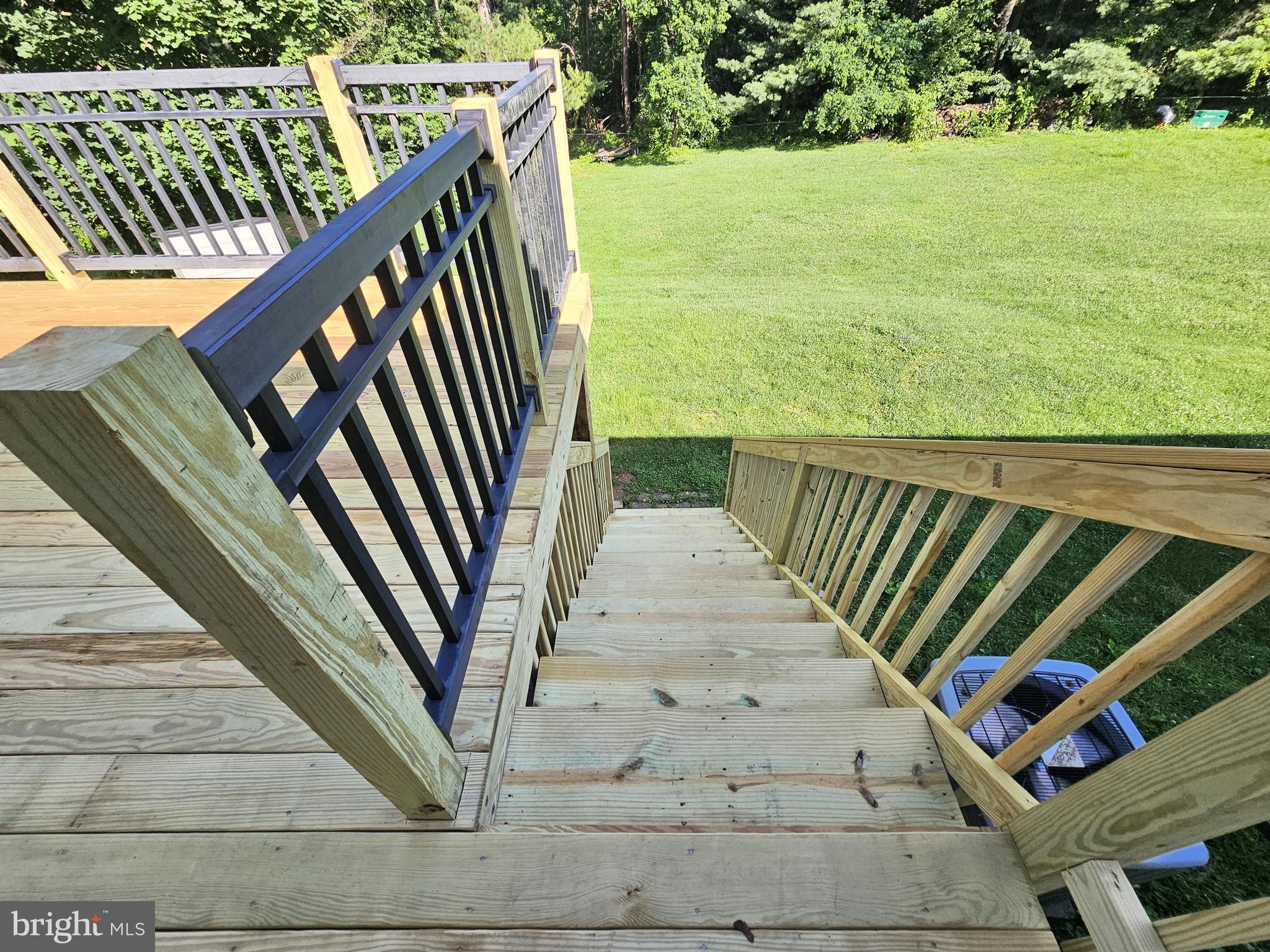 MIDDLE CREEK - Residential