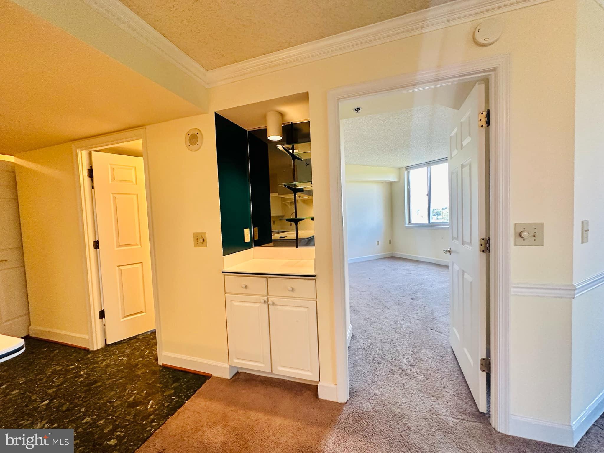 THE WILLIAMSBURG - Residential Lease