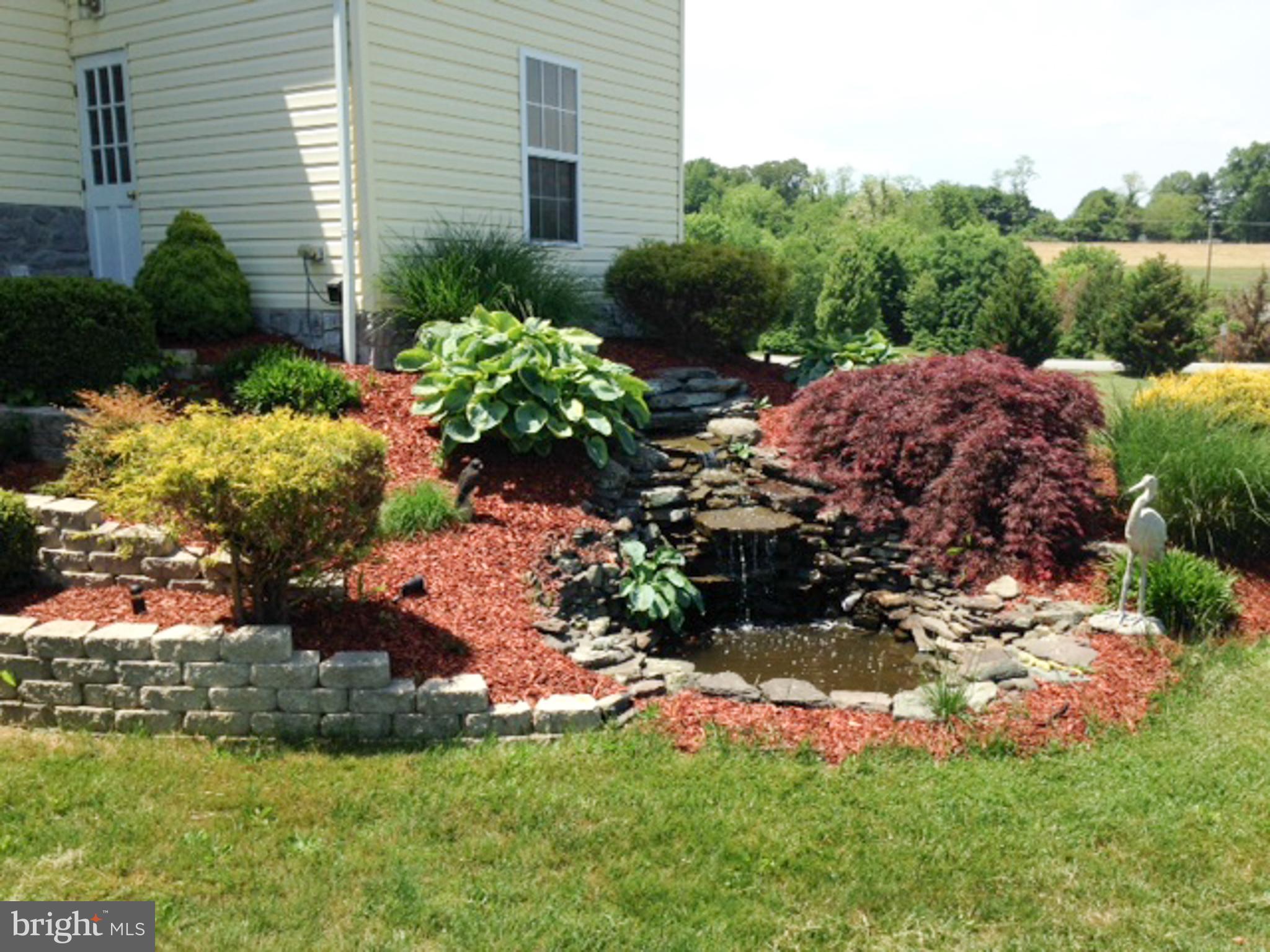 EAGLES GROVE - Residential