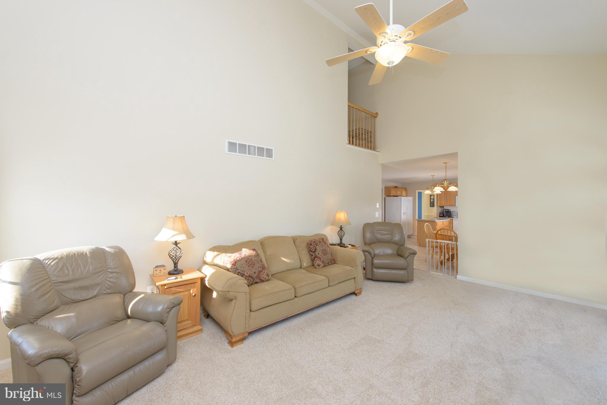 EAGLES GROVE - Residential