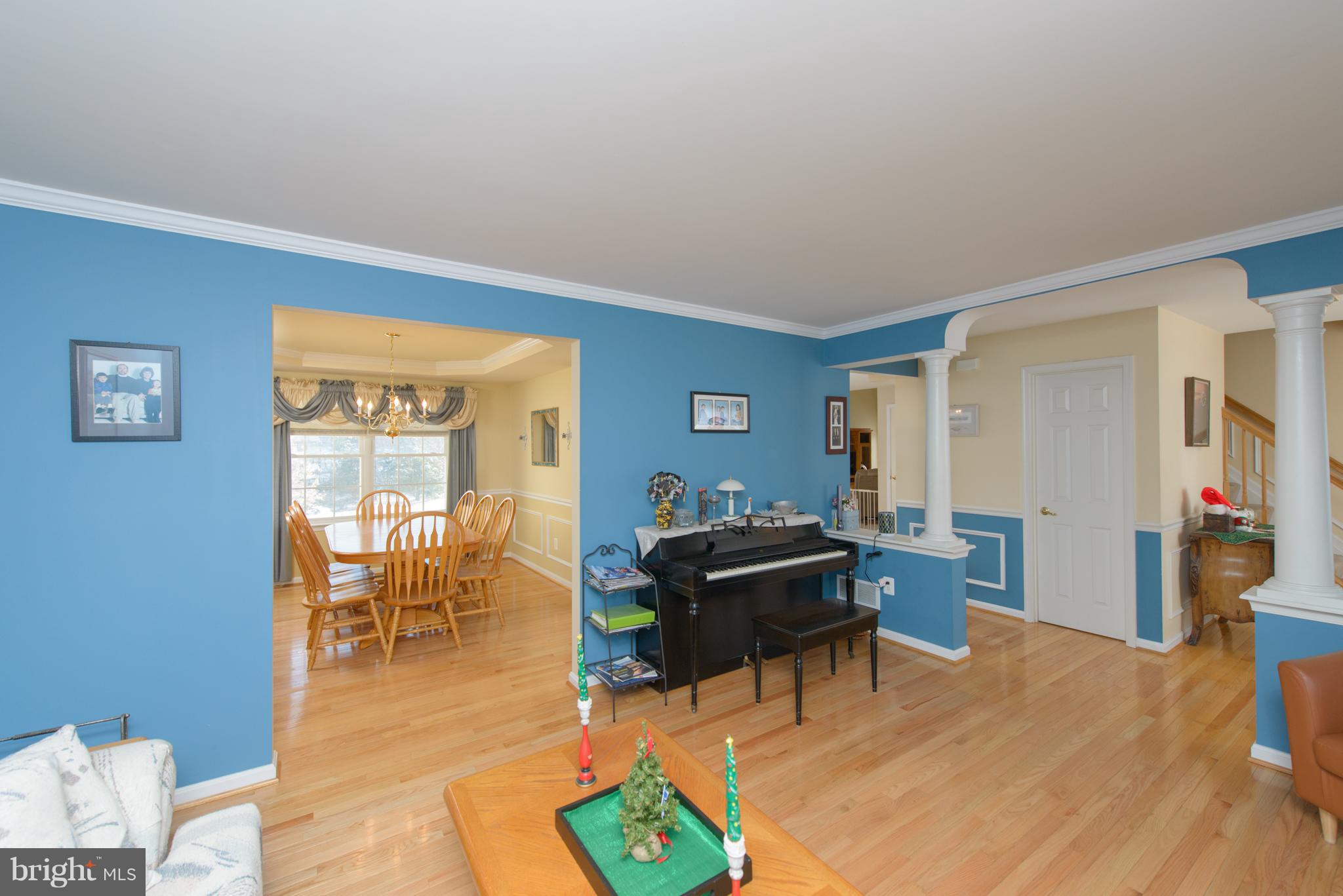 EAGLES GROVE - Residential