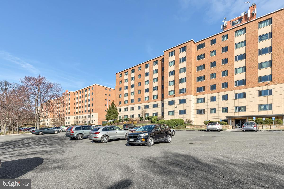 PENTAGON CITY - Residential Lease