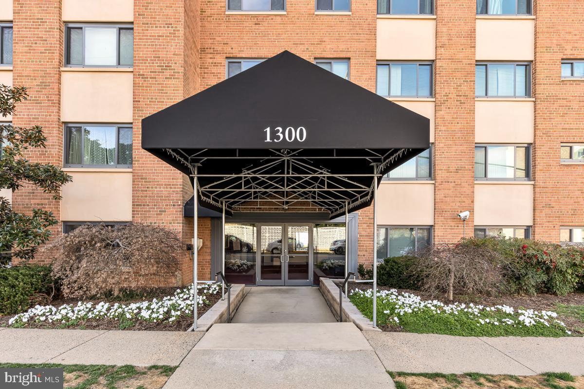 PENTAGON CITY - Residential Lease