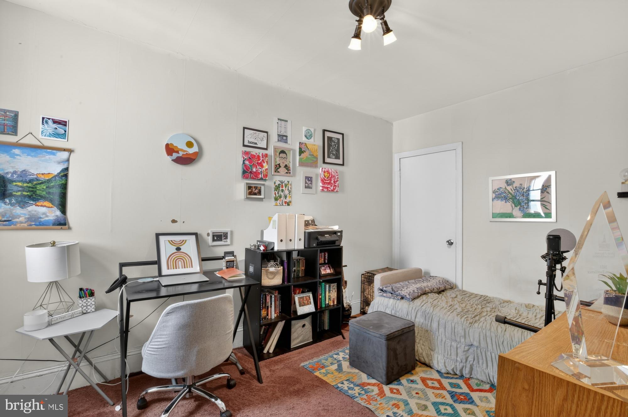PHILADELPHIA (SOUTH) - Residential