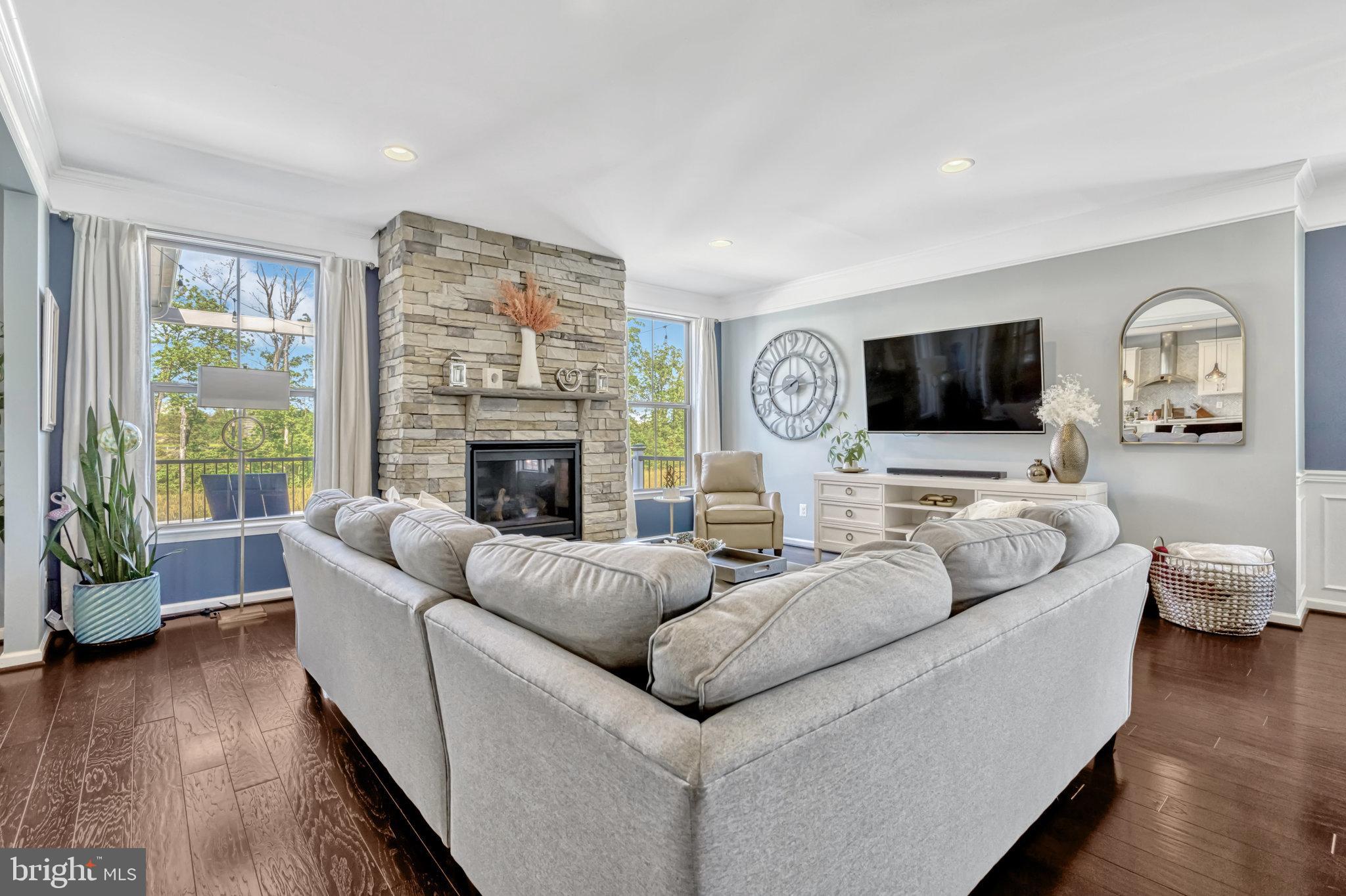 EASTVIEW AT STONE RIDGE - Residential