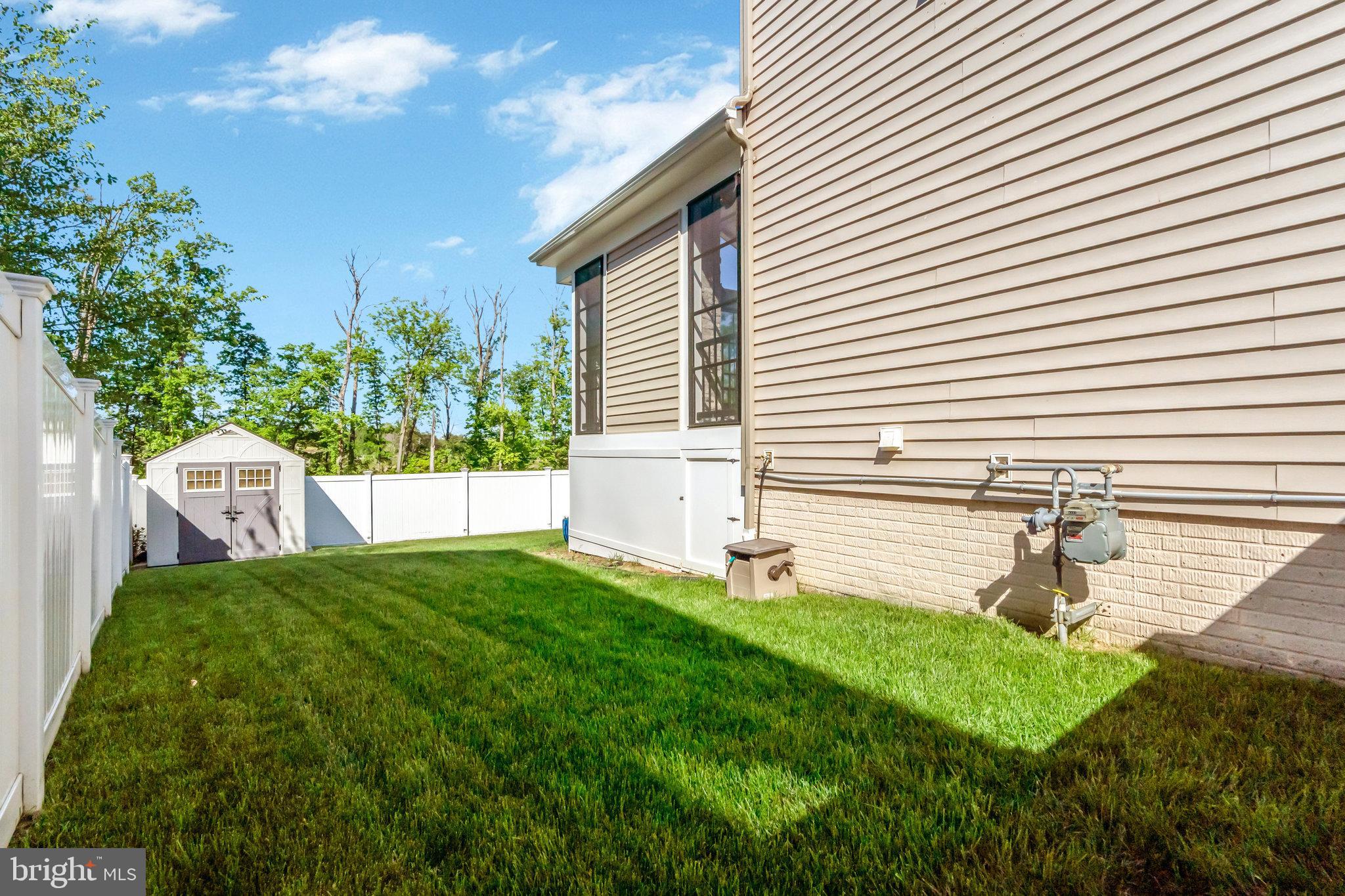 EASTVIEW AT STONE RIDGE - Residential