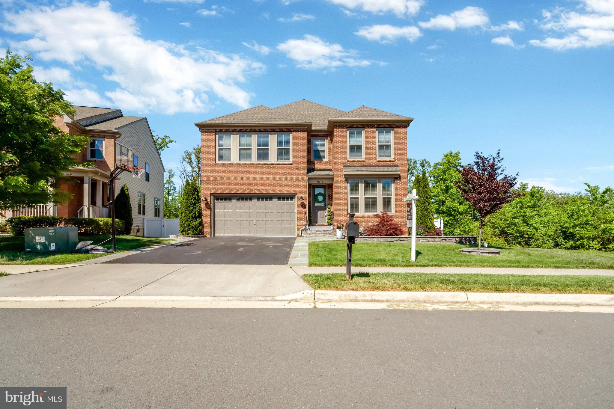 EASTVIEW AT STONE RIDGE - Residential