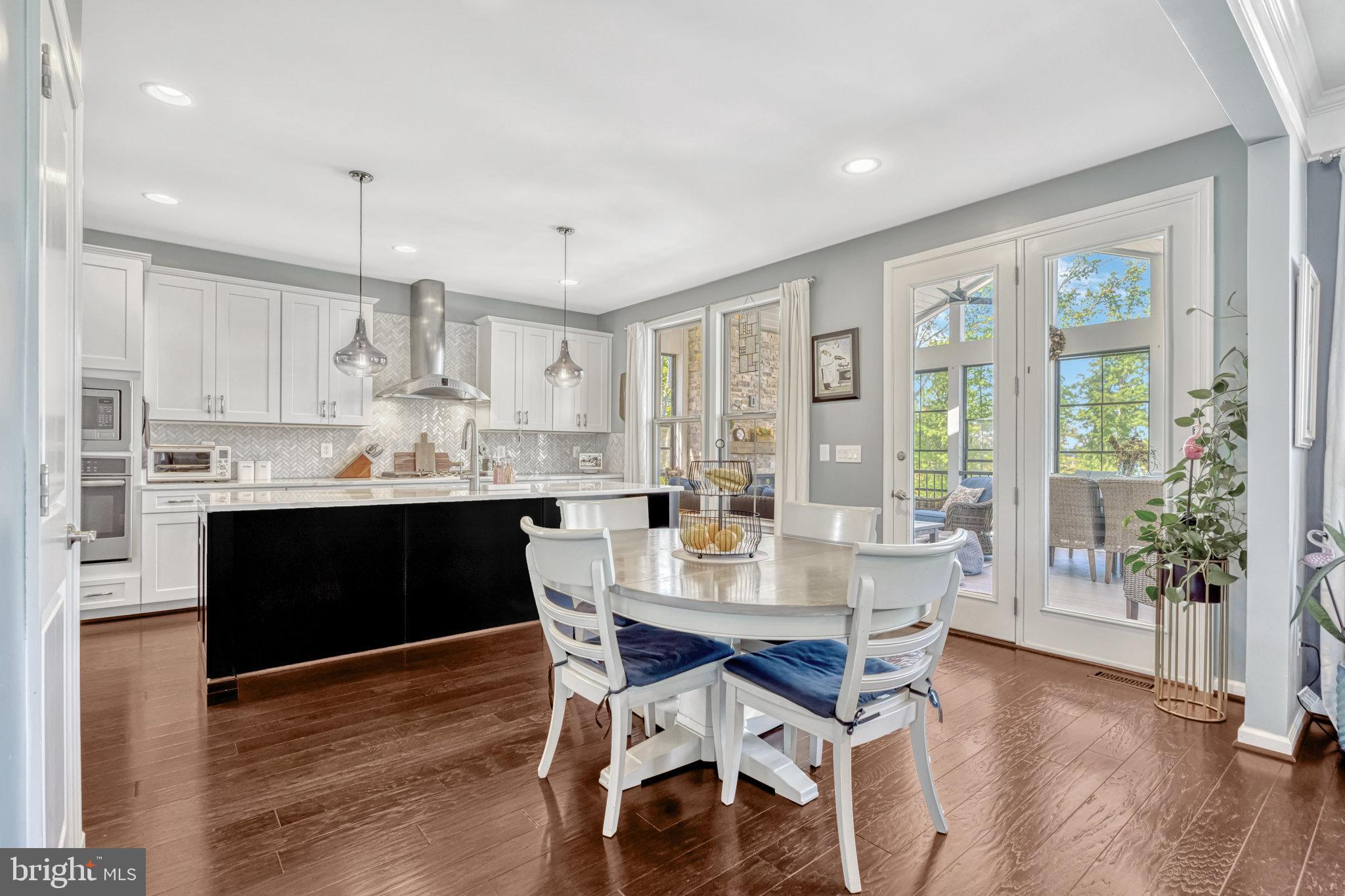 EASTVIEW AT STONE RIDGE - Residential