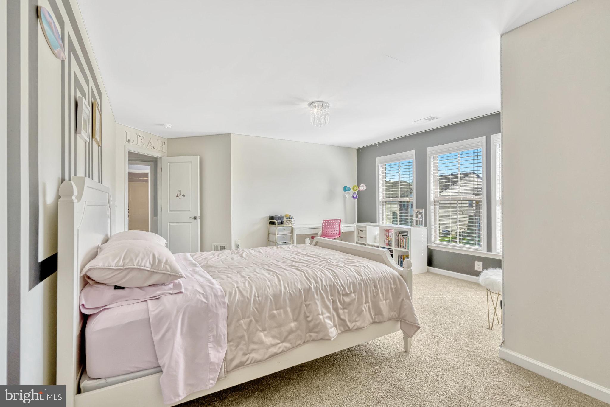 EASTVIEW AT STONE RIDGE - Residential