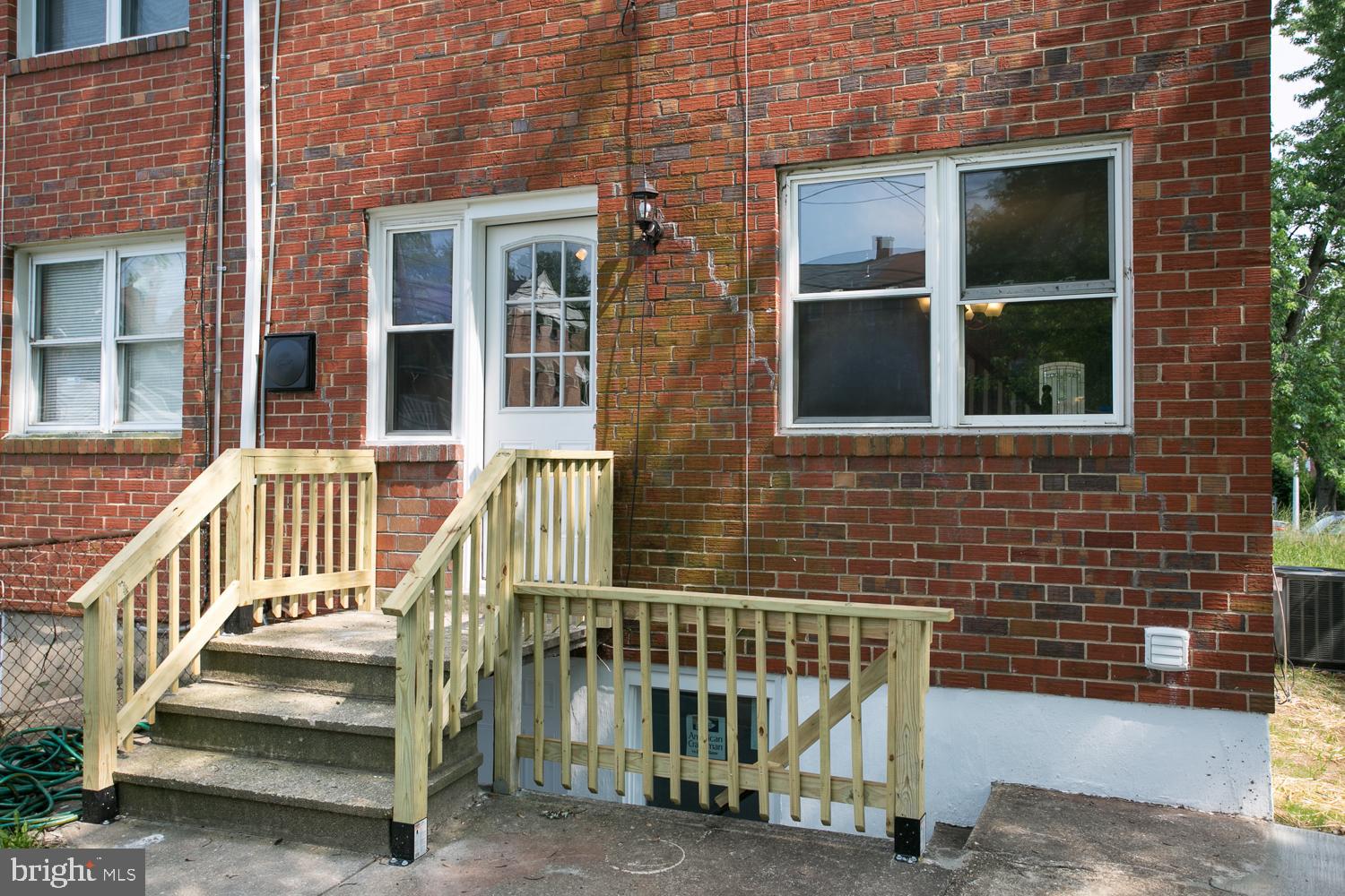 CEDONIA - Residential Lease