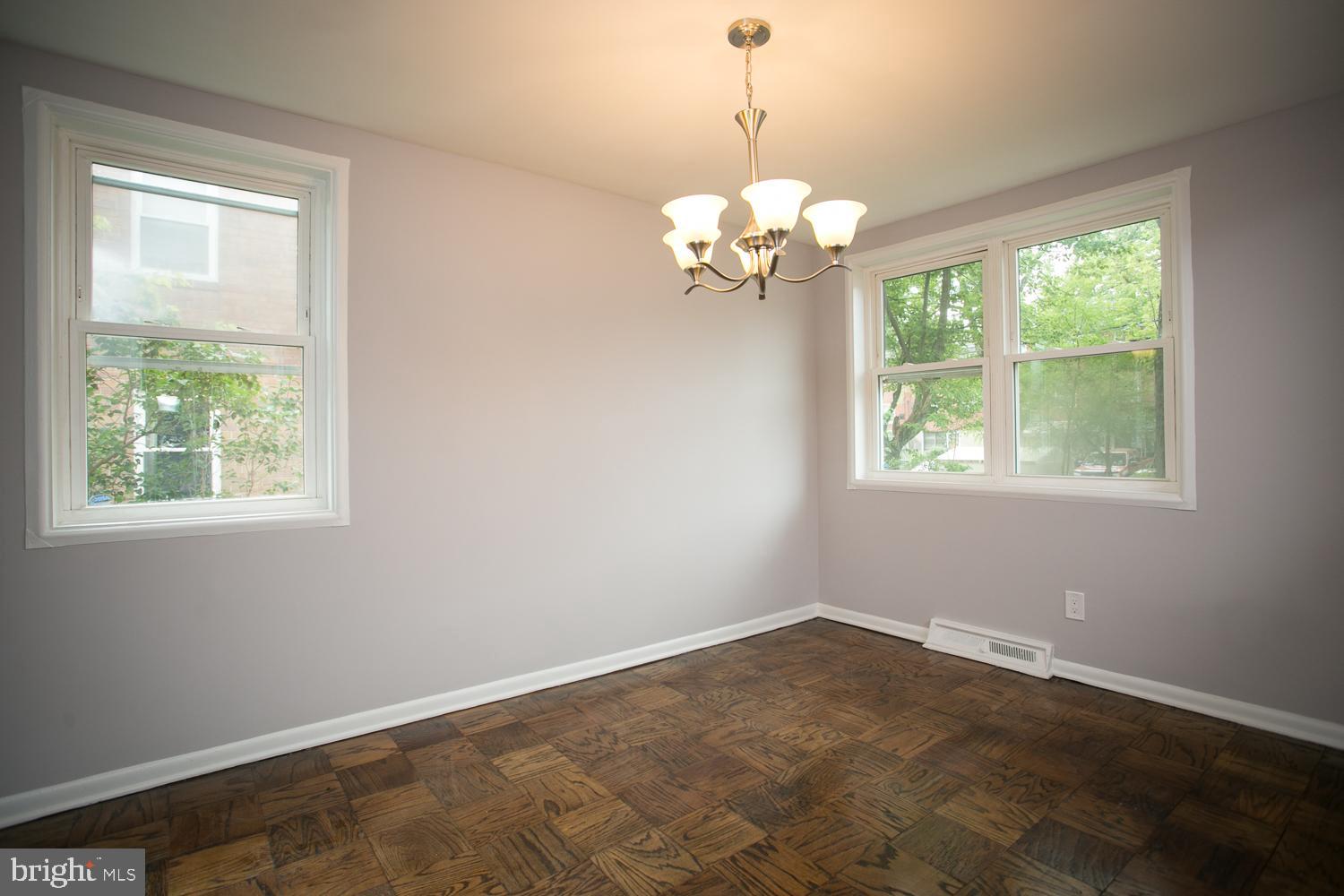 CEDONIA - Residential Lease