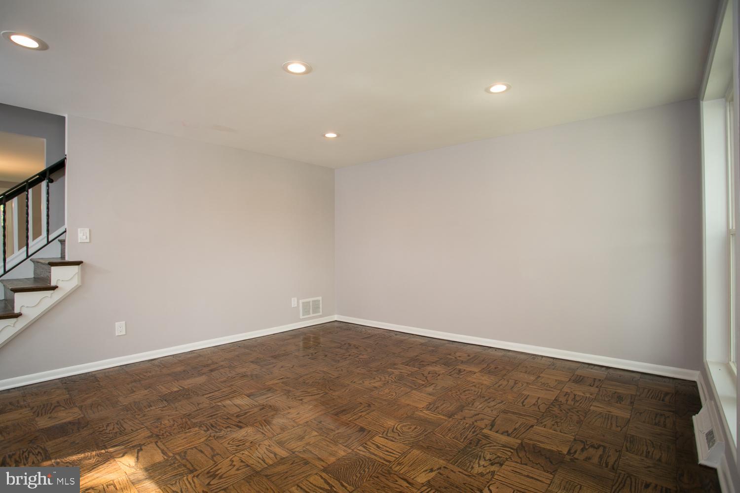 CEDONIA - Residential Lease